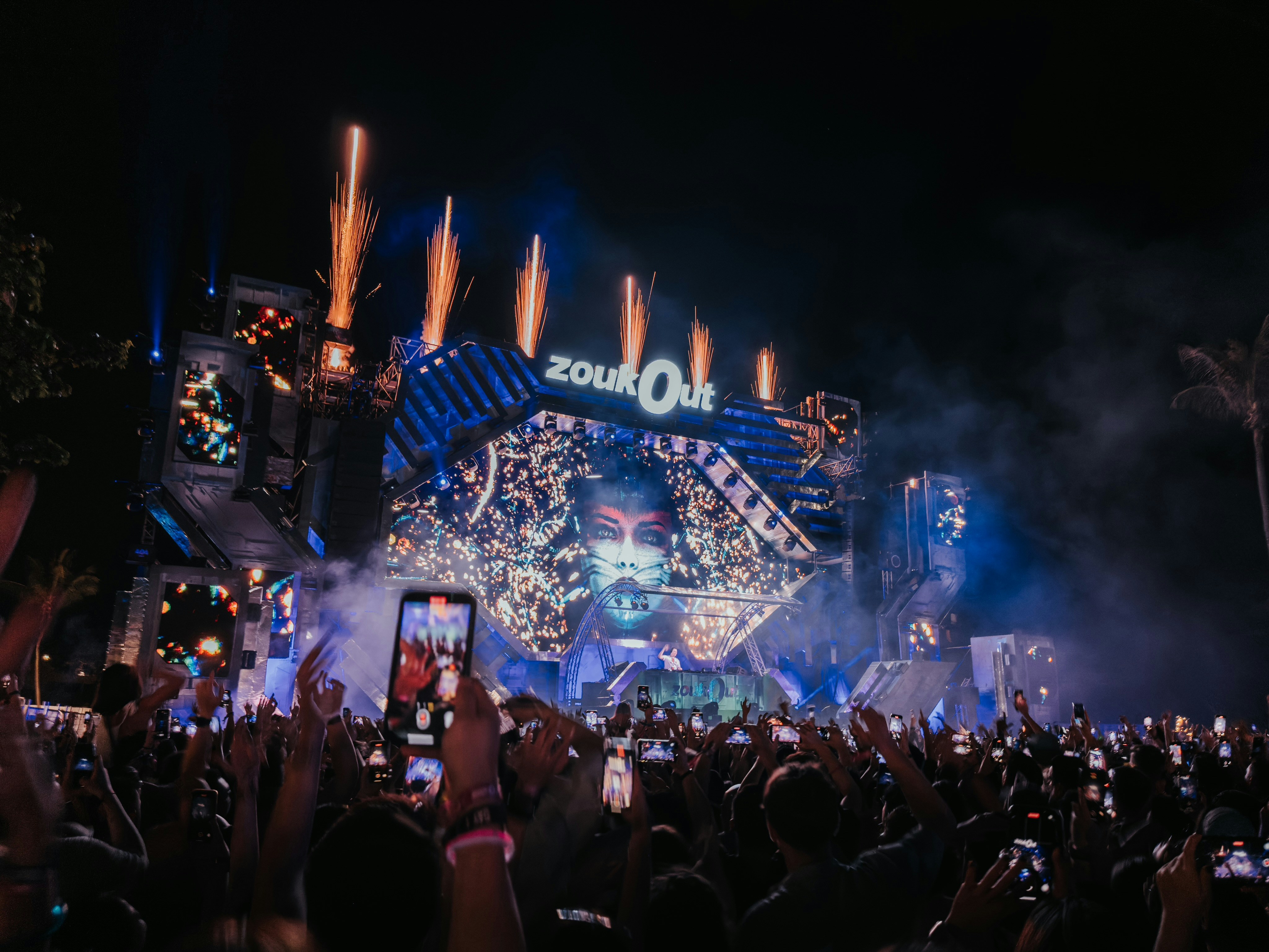 why you must limit your entertainment spending