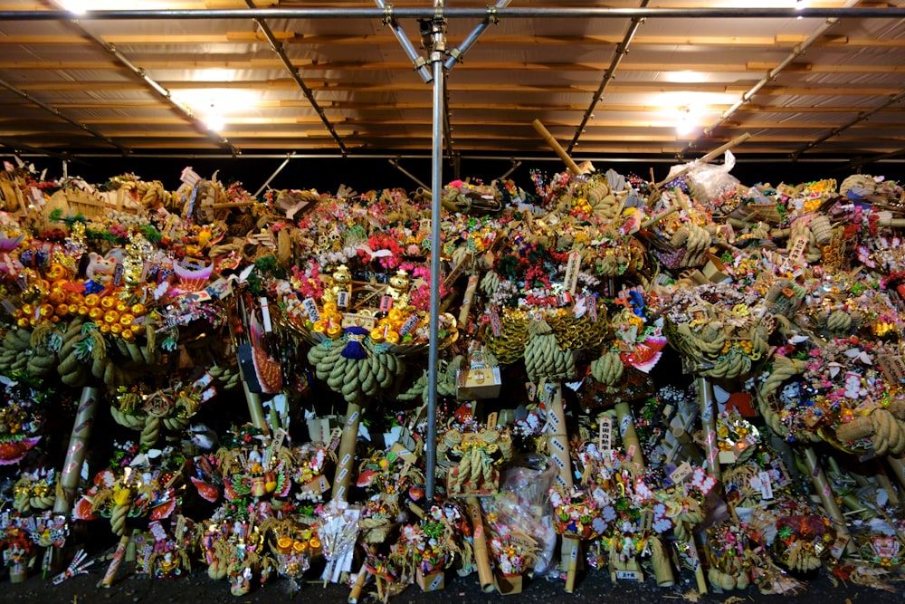 a large amount of flowers and bananas in a warehouse