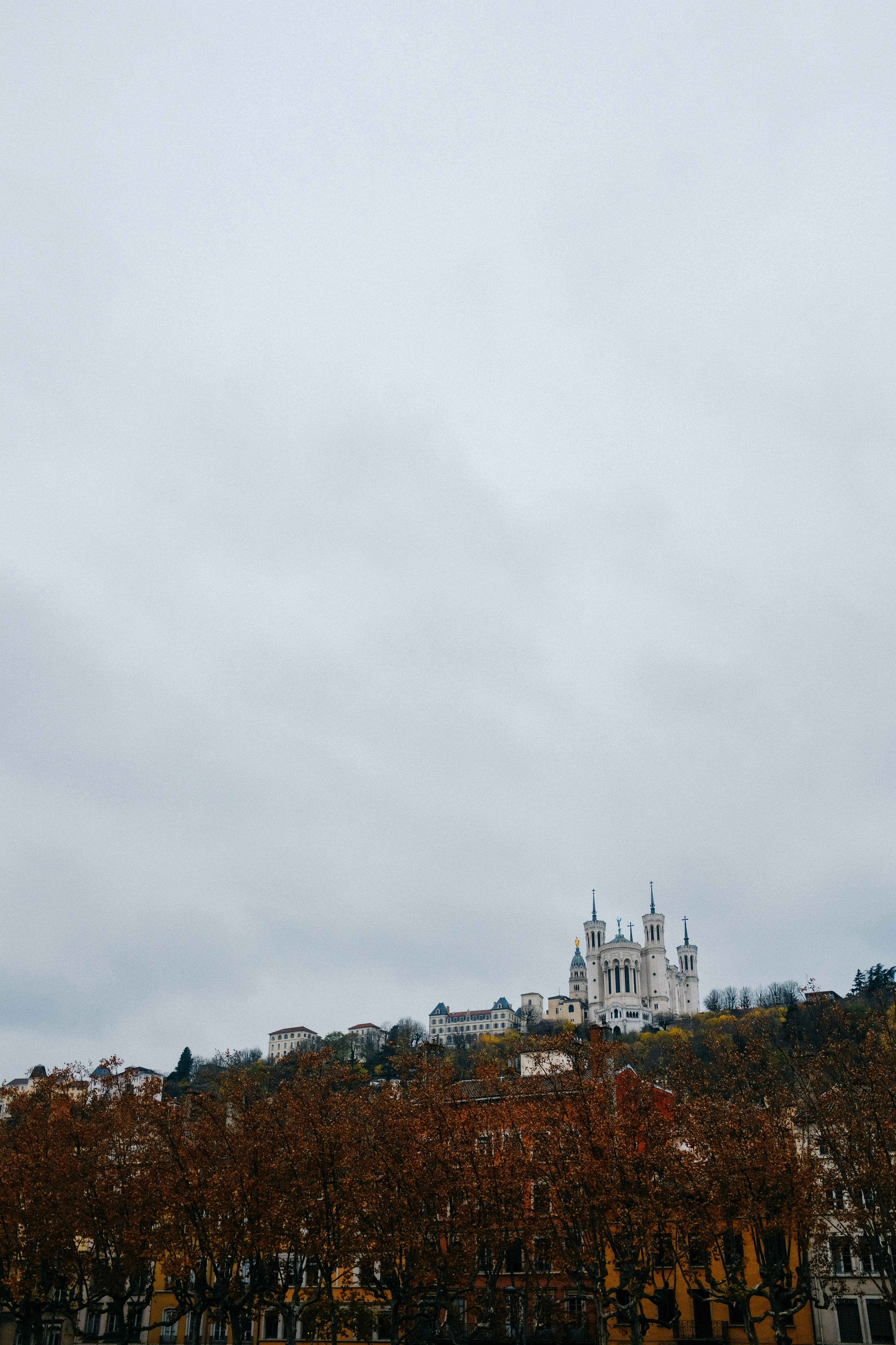 Photo by adrienolichon