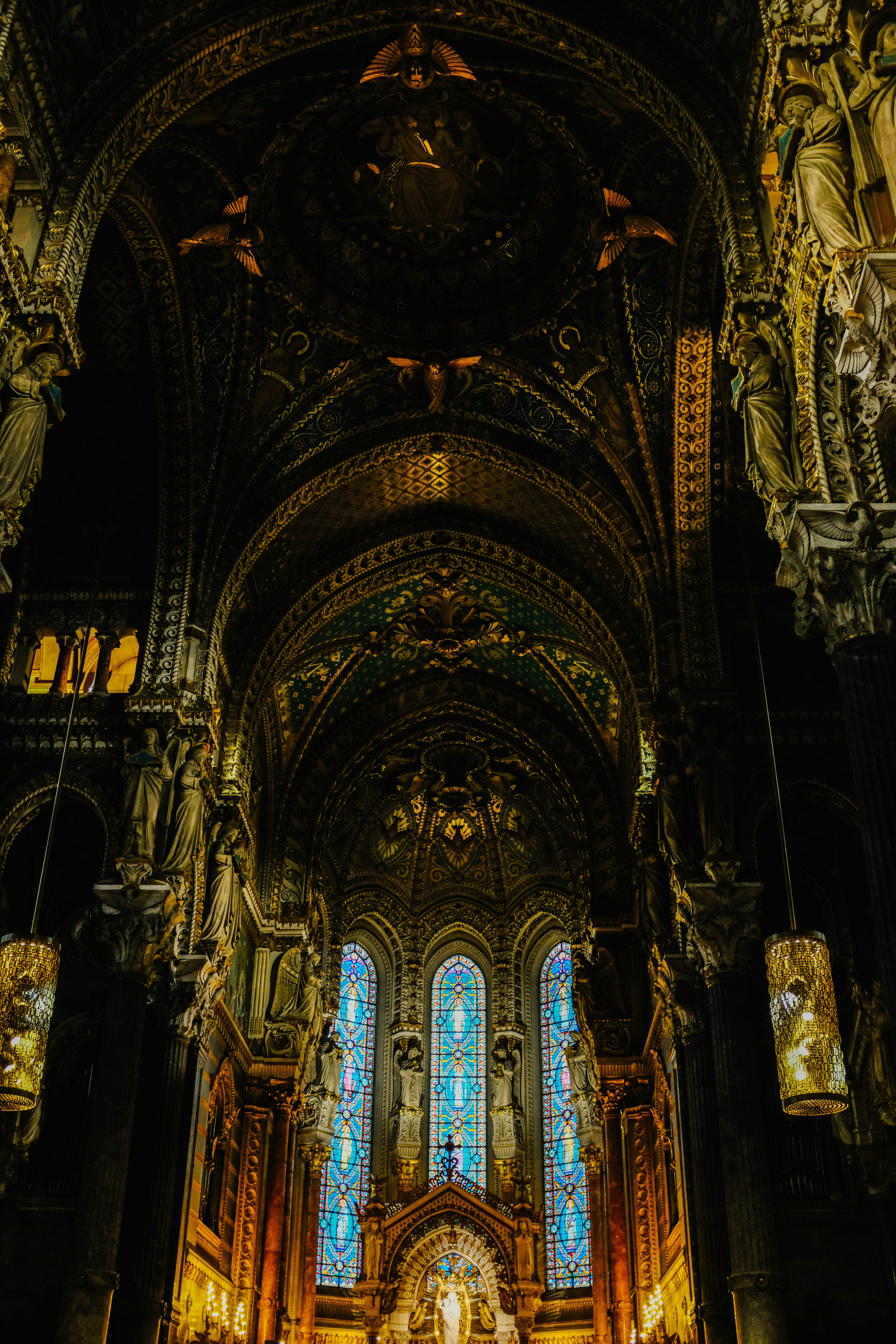 Photo by adrienolichon