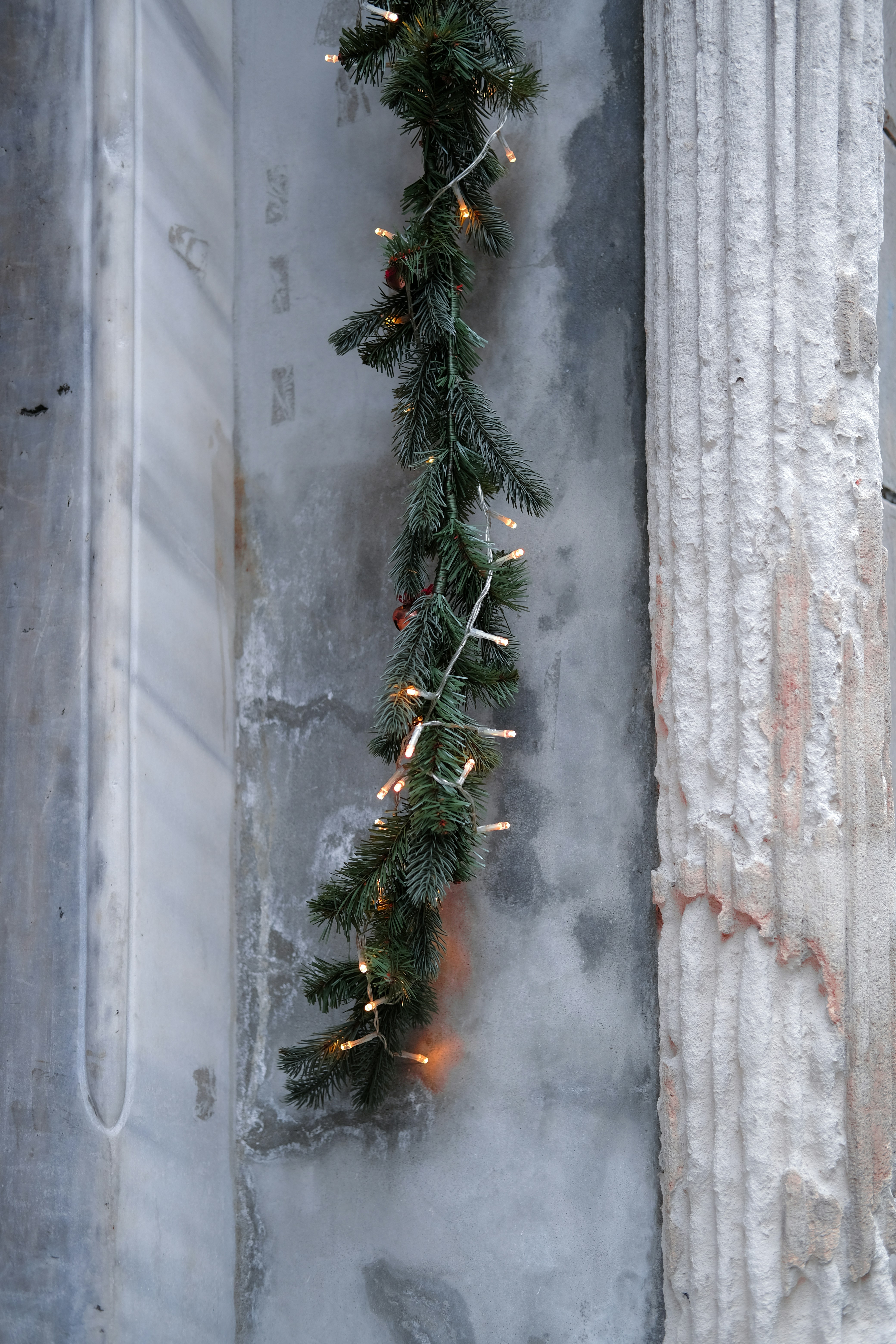 Rustic Cedar Garland
