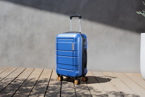 Photo of a similar item: LUGGEX 21-Inch Zipperless Carry-On, Olive Green