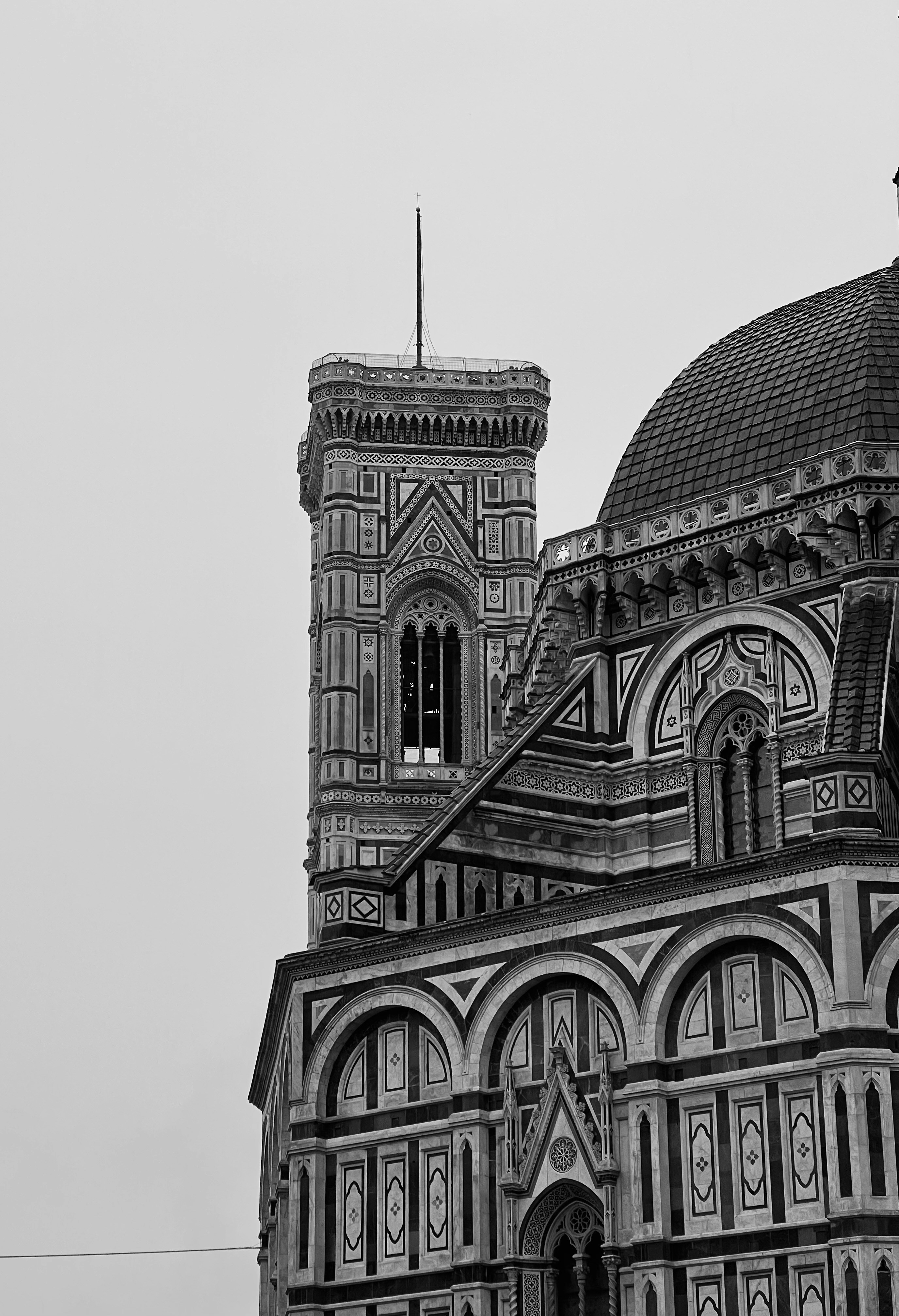 a black and white photo of a large building