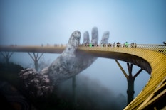 golden bridge bana hills vietnam