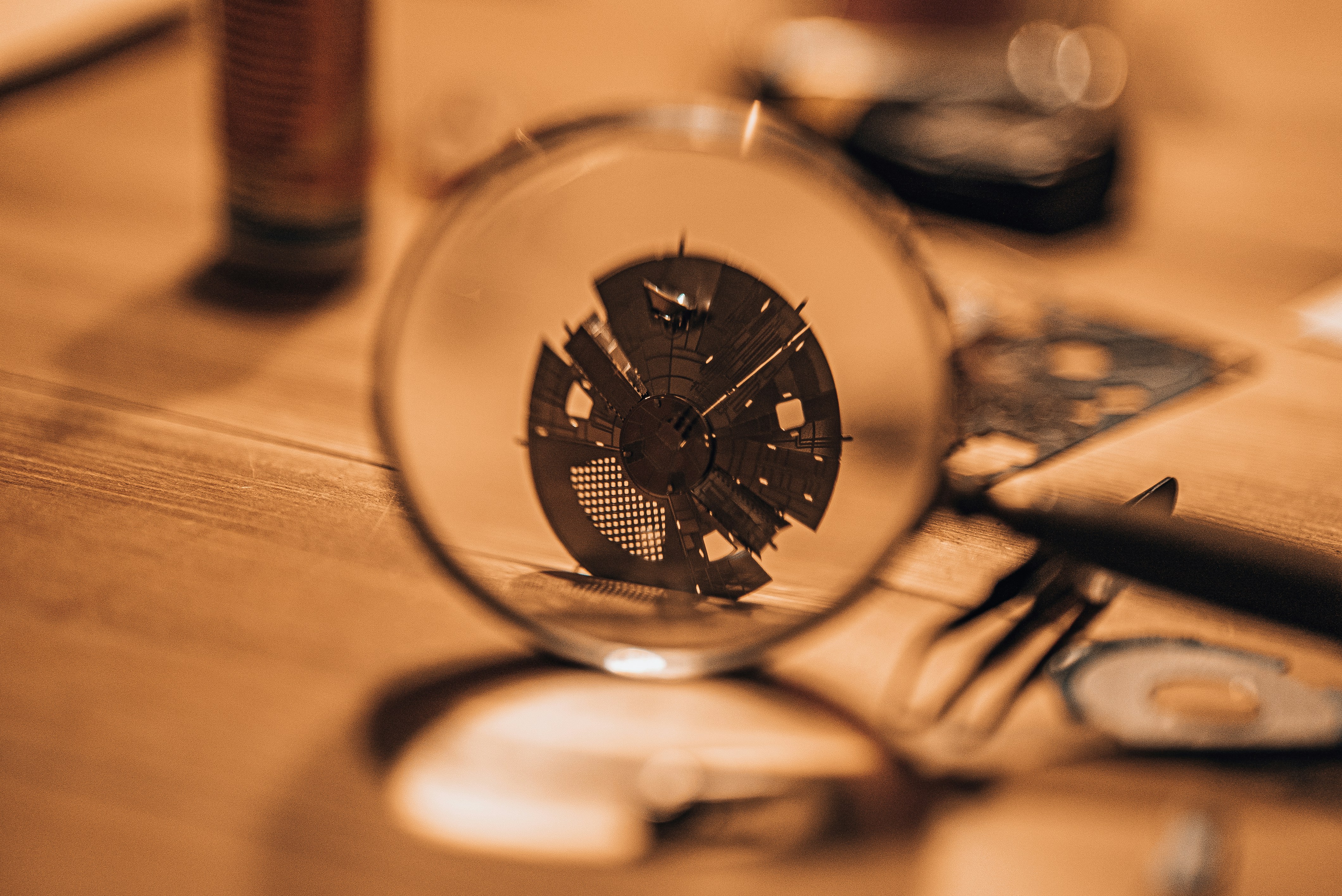Watchmaker consultation workspace