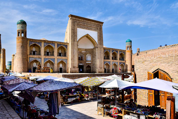 A vibrant market scene showcasing traditional Islamic art and crafts.