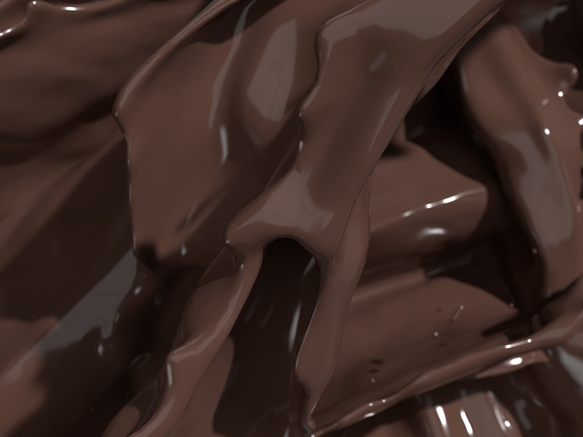 How Can You Achieve a Mirror-Like Sheen on Chocolate Ganache?