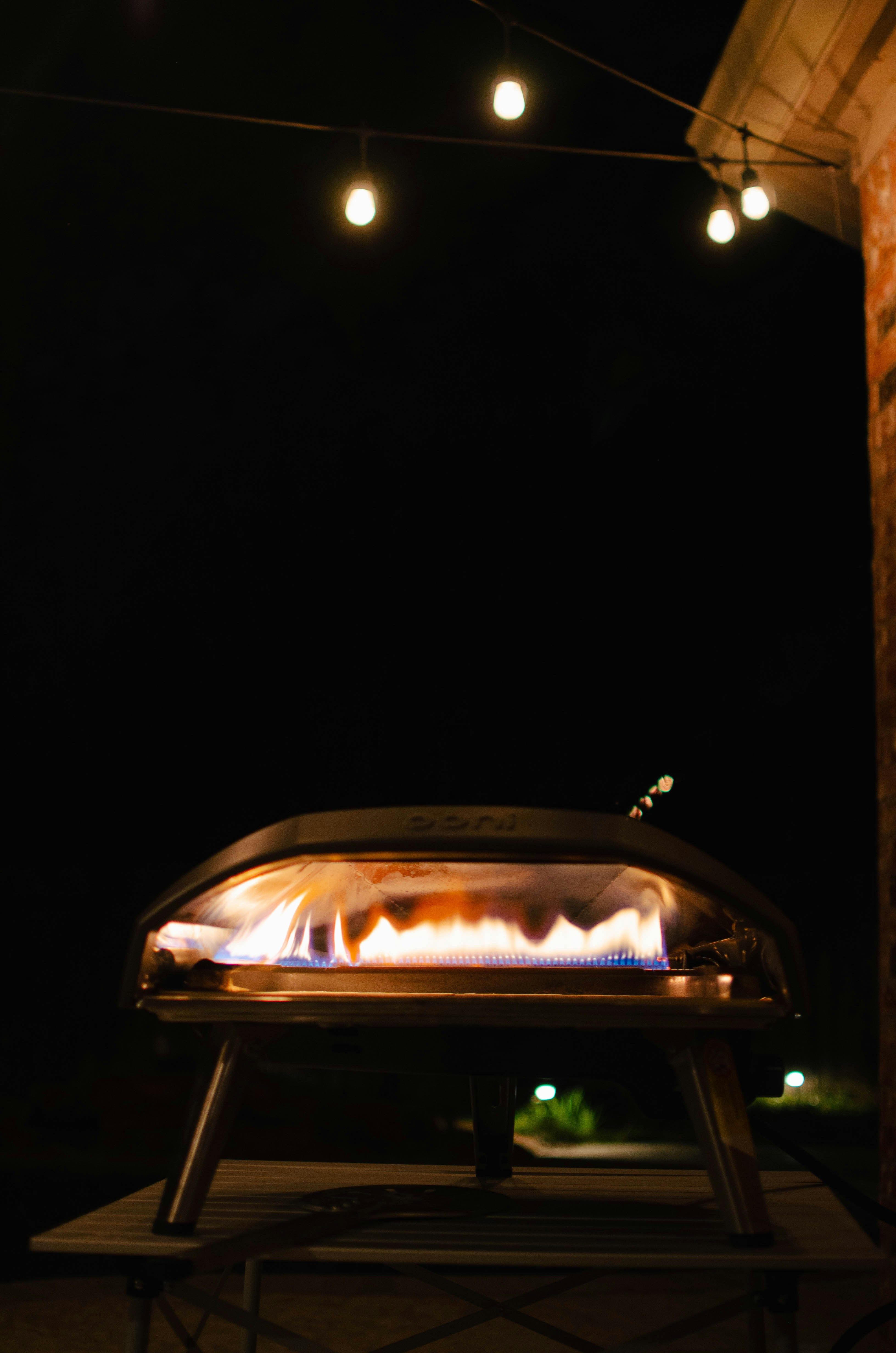 campfire pizza outdoor, wallpaper, Camping Pizza: How to Make Fresh Pizza Outdoors 3