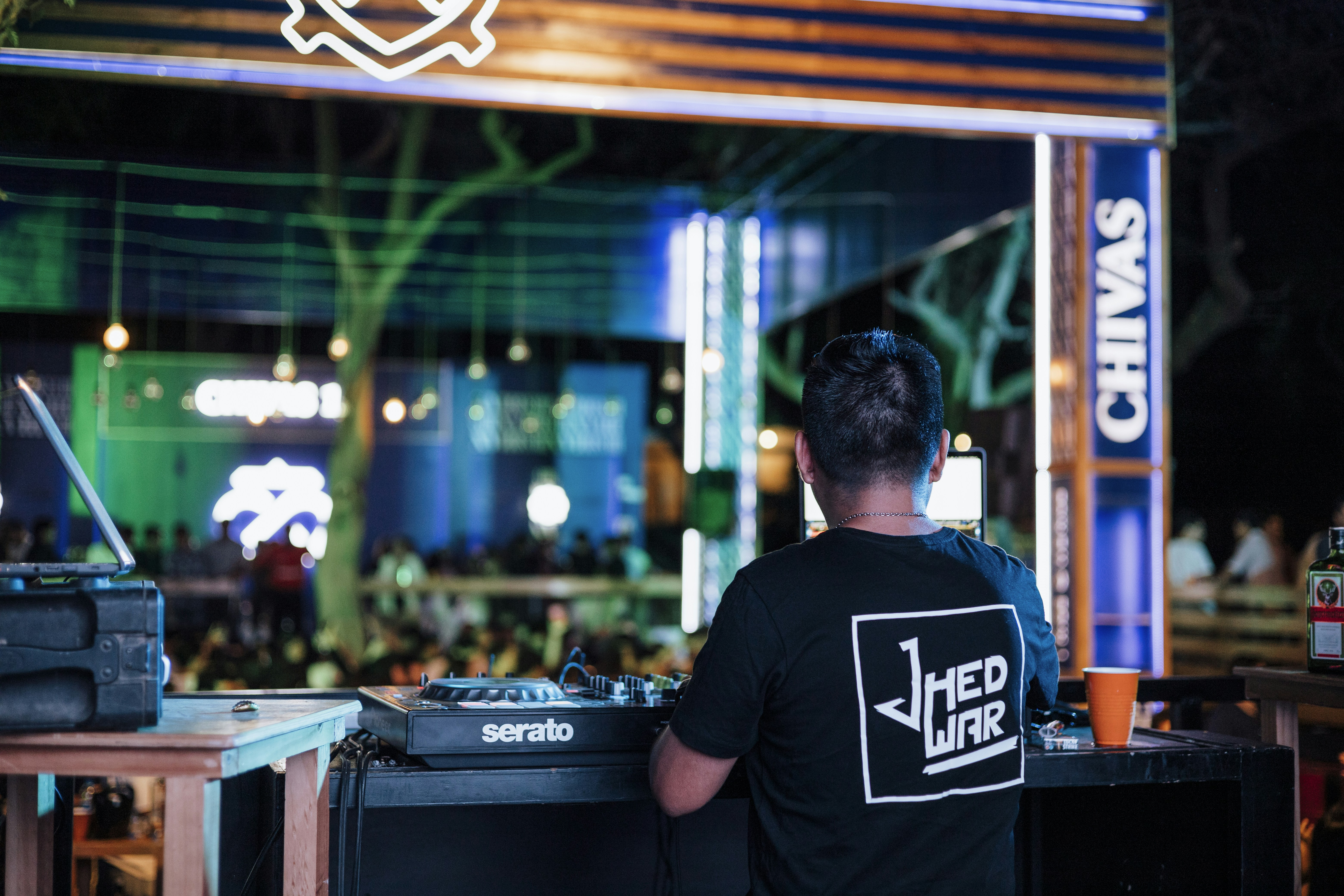 The hidden cost of hiring a dj : why advertising isn’t always the best indicator of quality