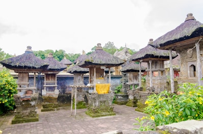 a group of stone buildings sitting next to each other