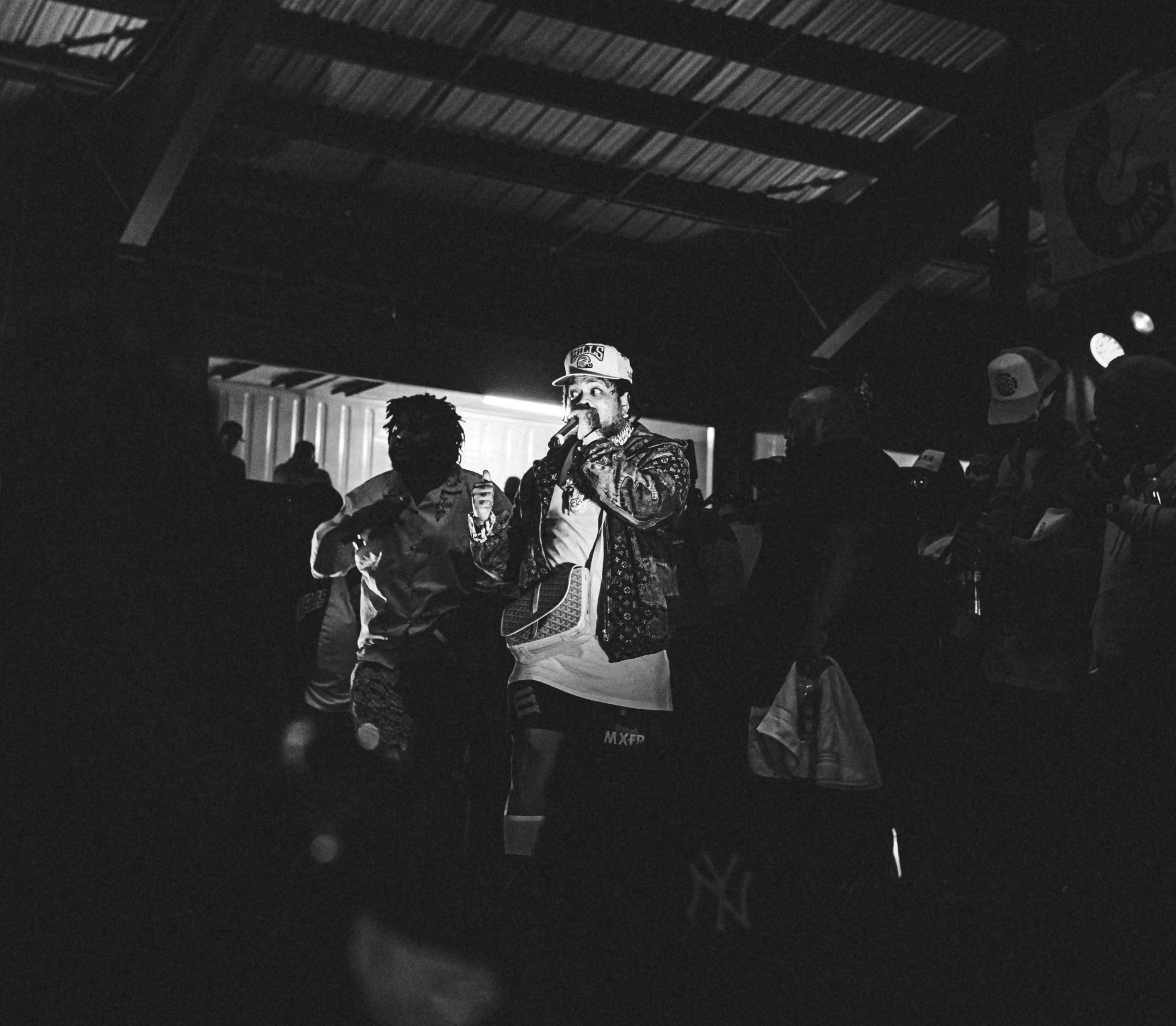 Photo by noorvoux