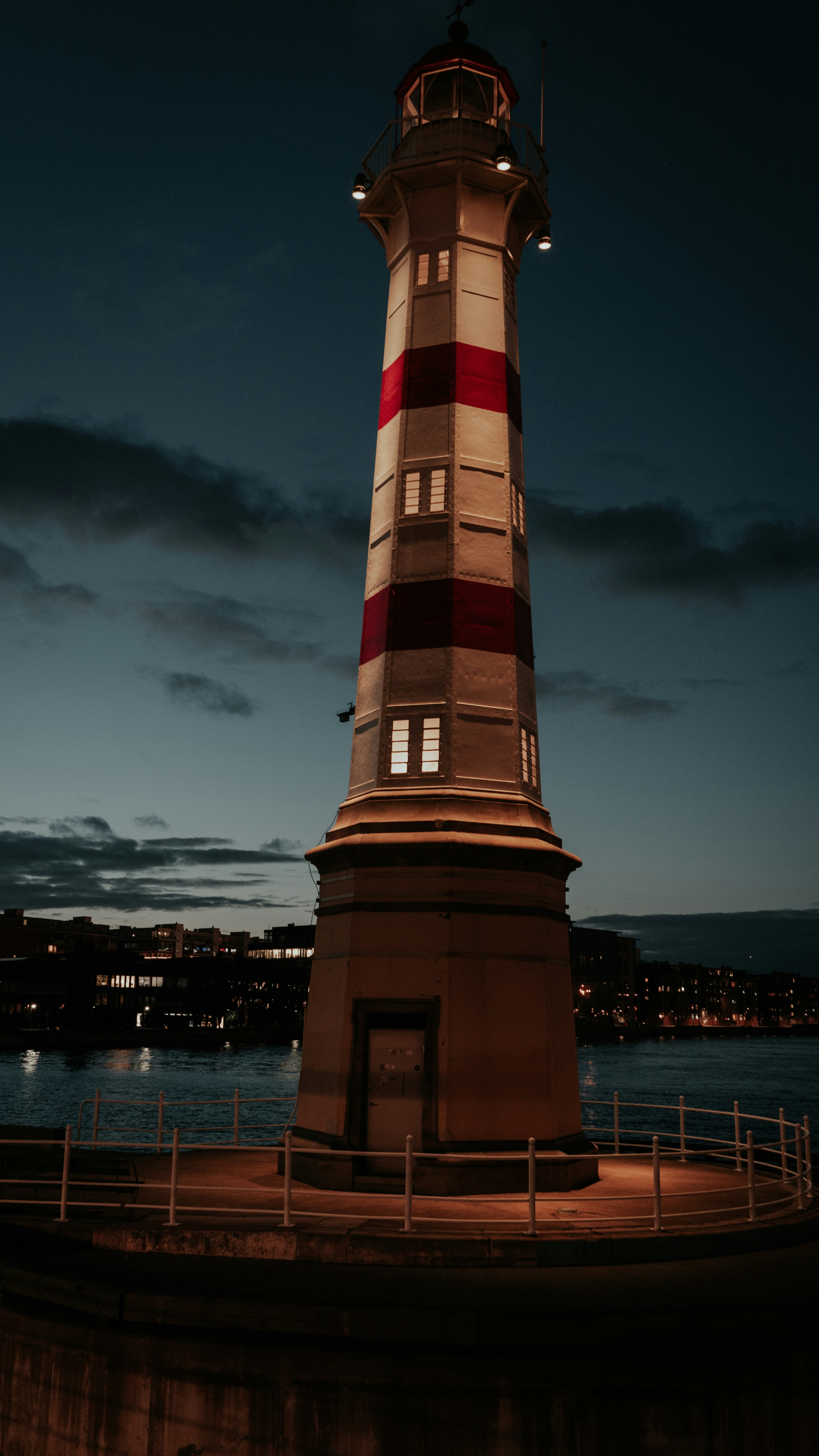 Photo by alexghiurau