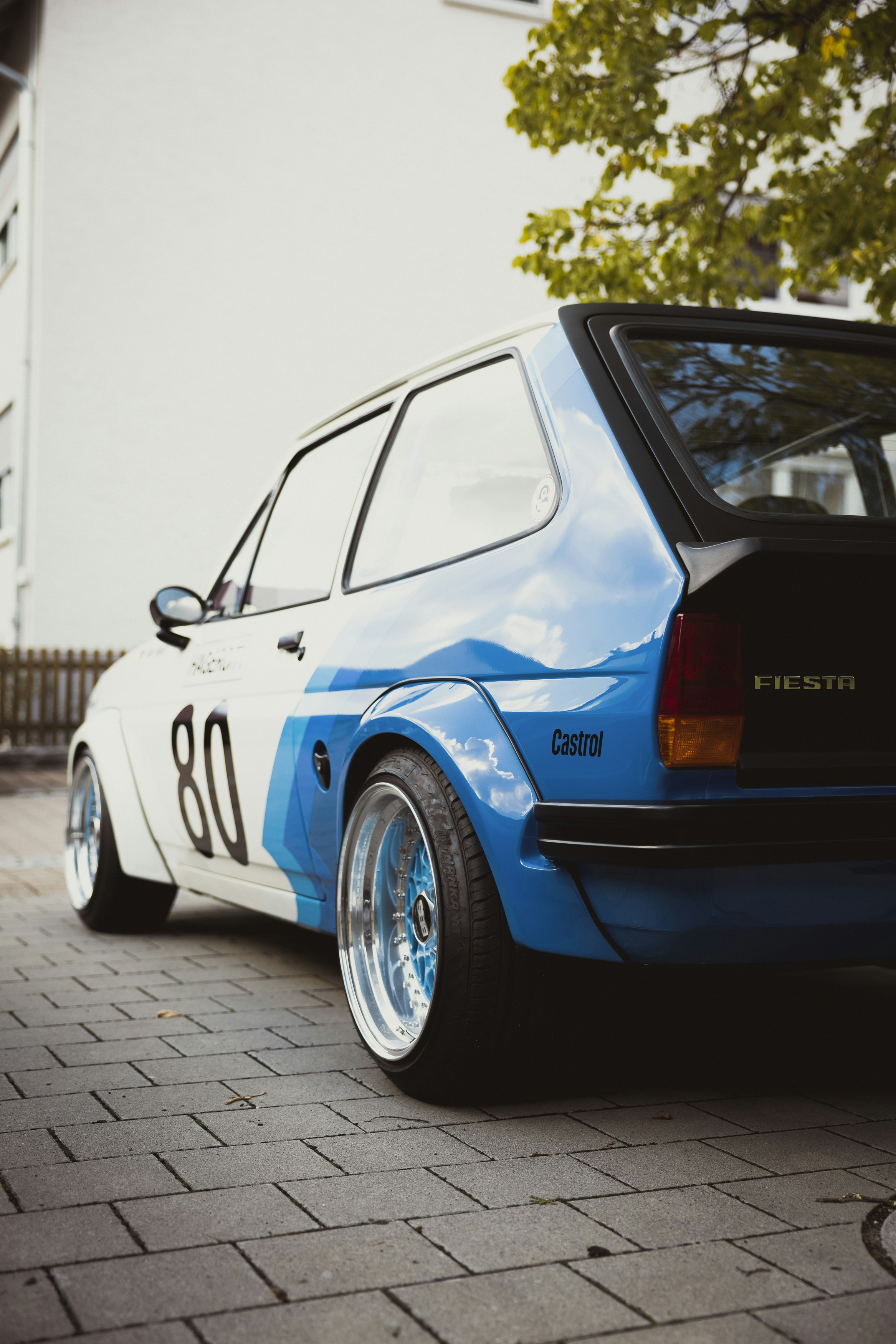 Photo by markusspiske