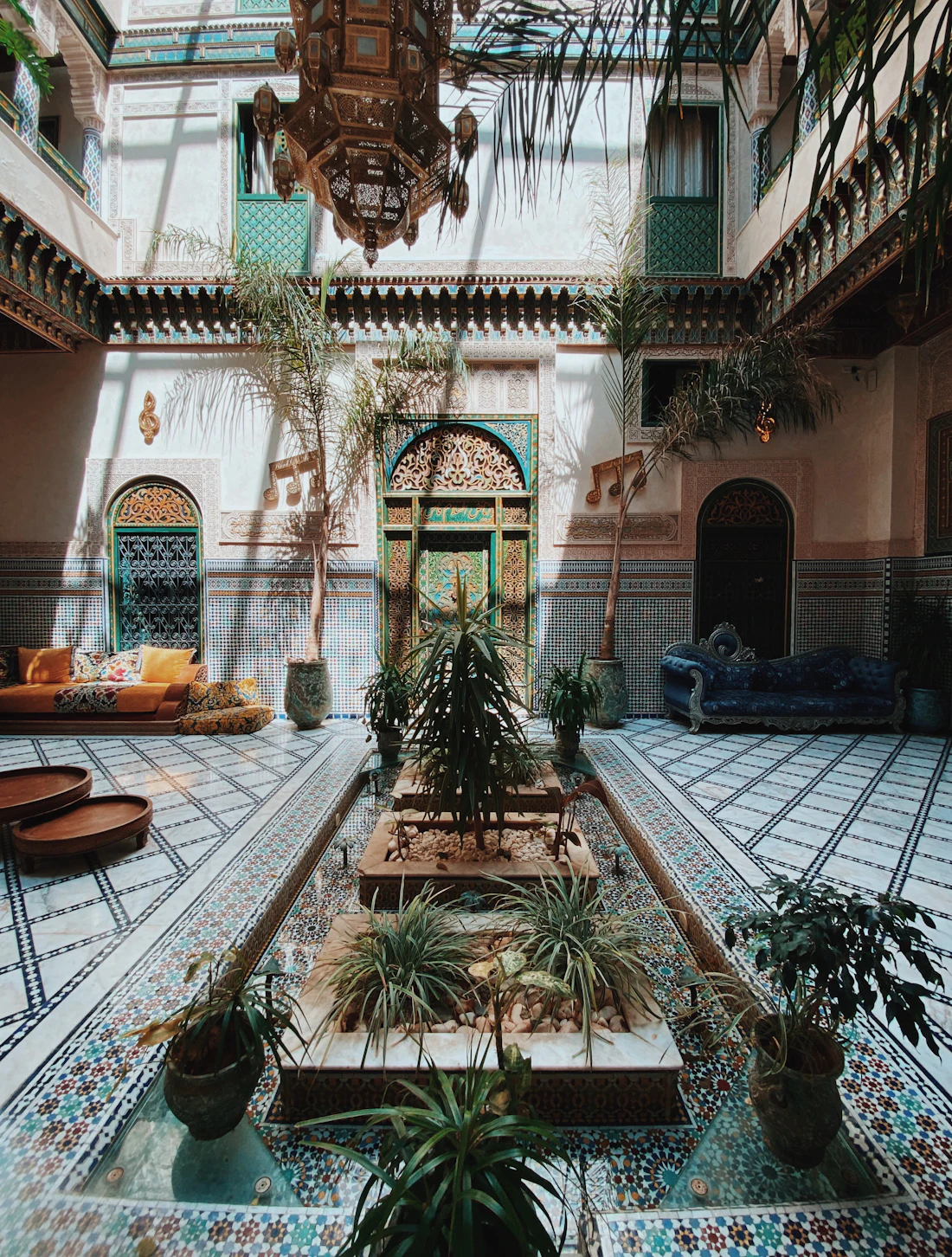 Courtyard fountain surrounded by plants