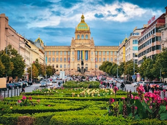 a large building with a golden dome on top of it