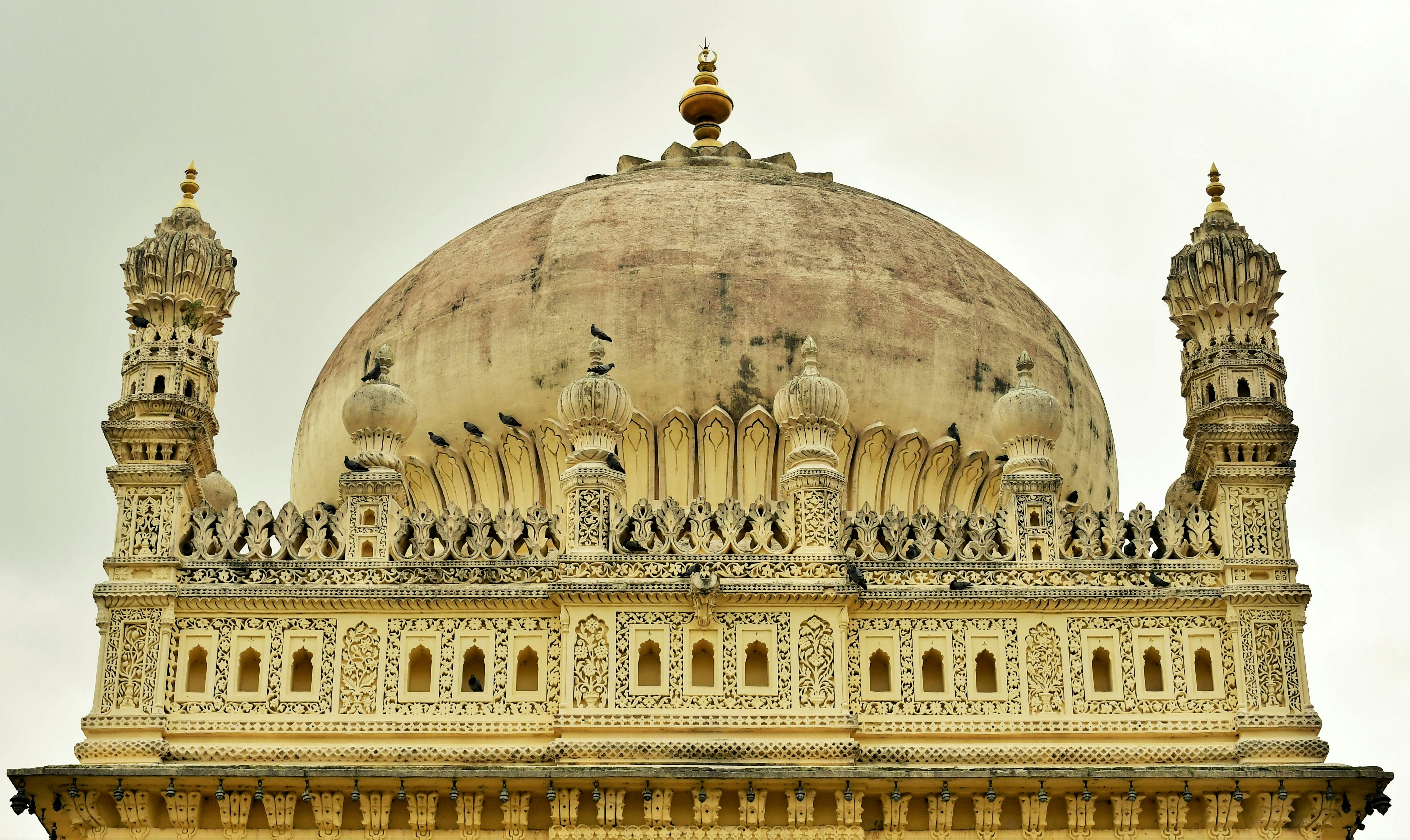 a large building with a dome on top of it