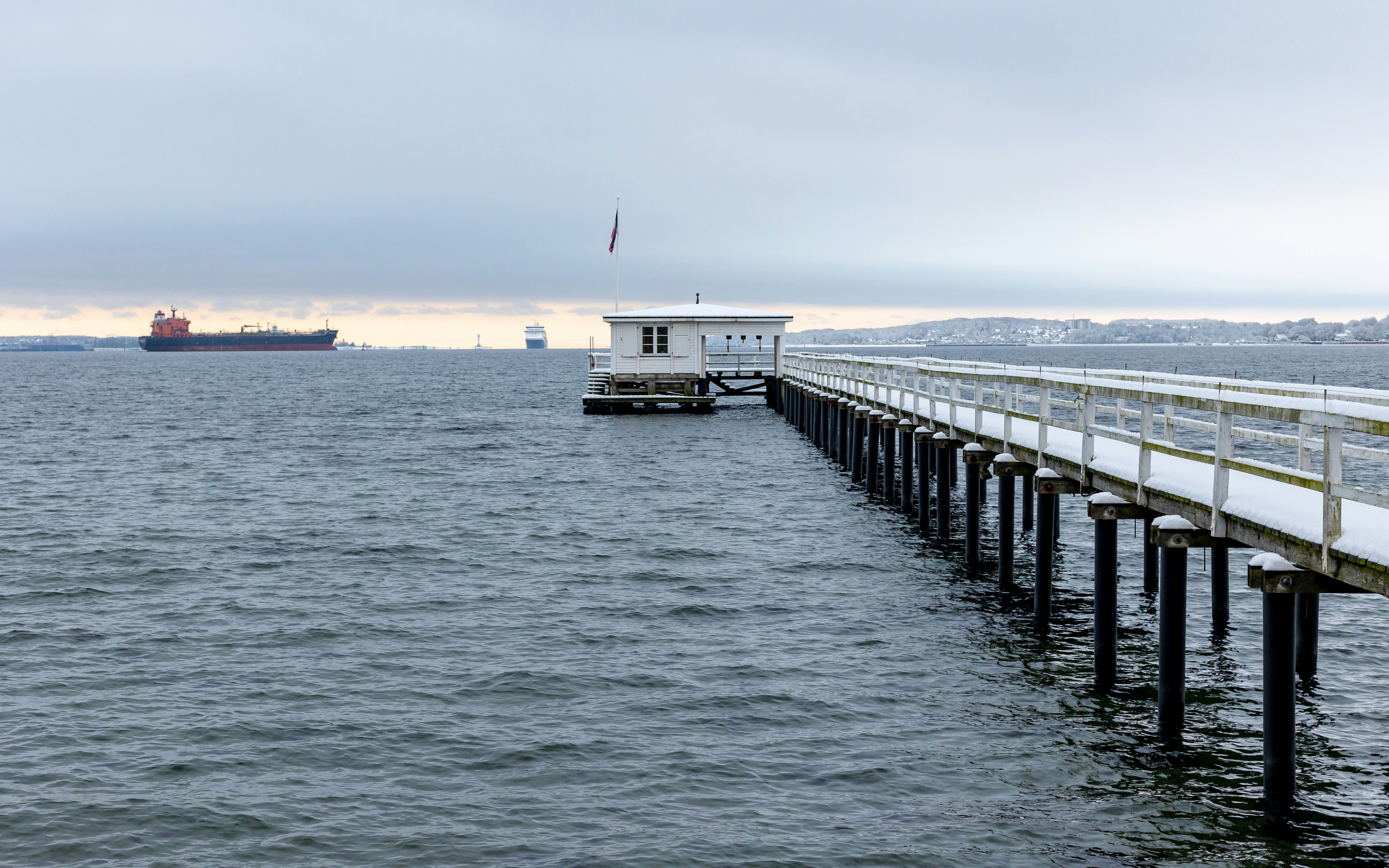 Photo by marvinradke