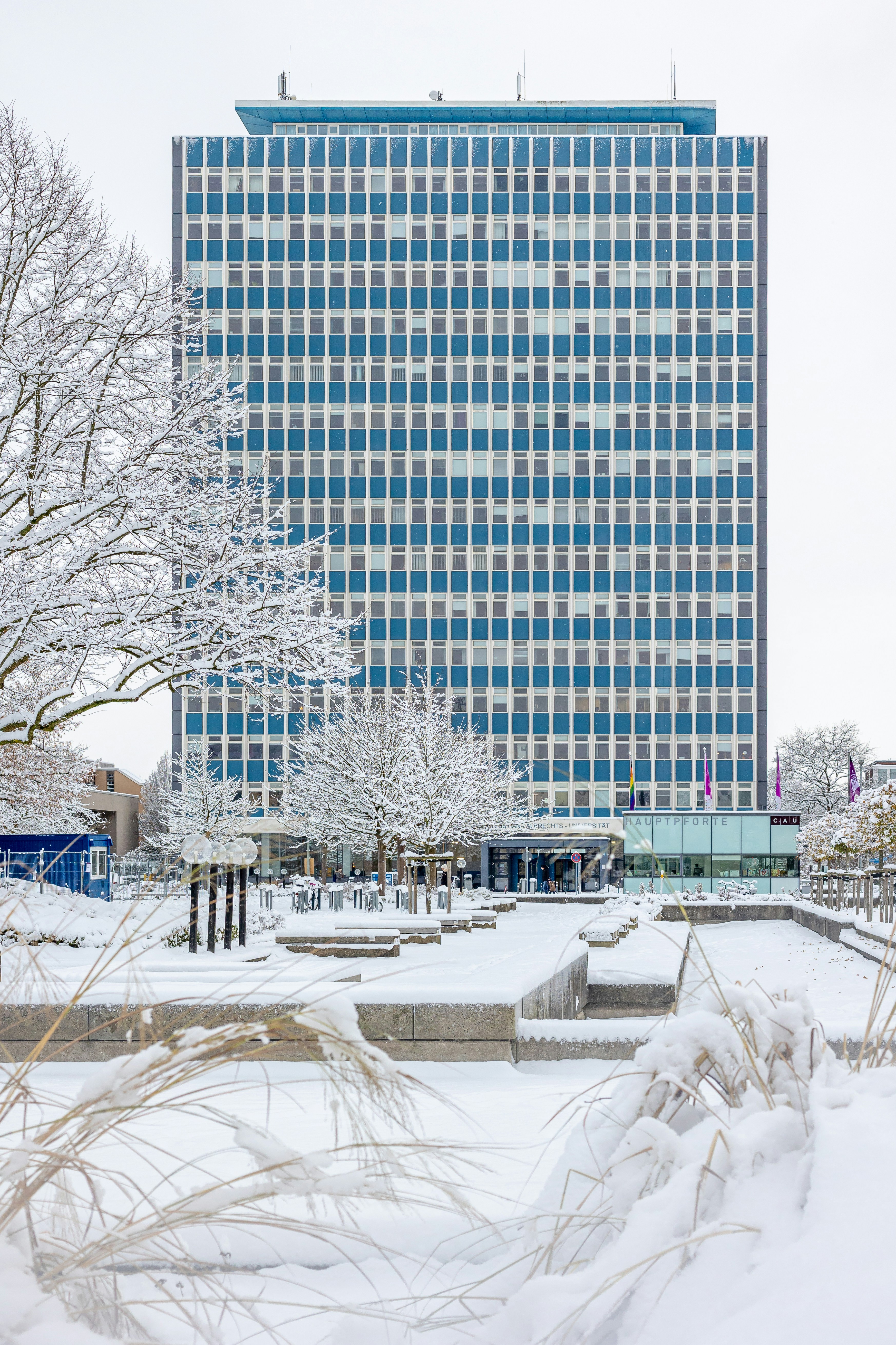 Photo by marvinradke