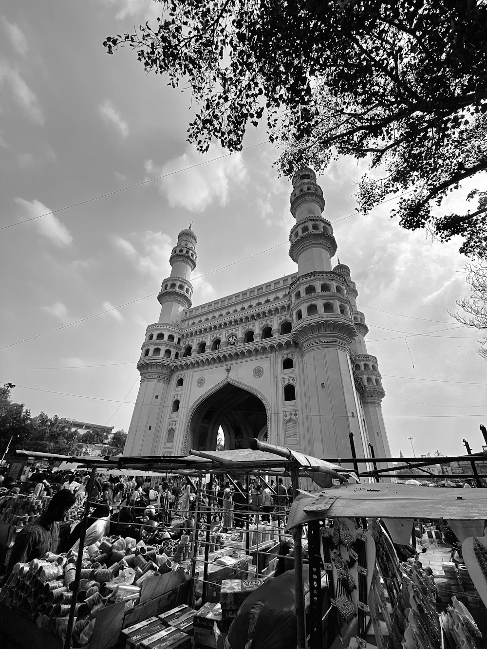 a black and white photo of a large building