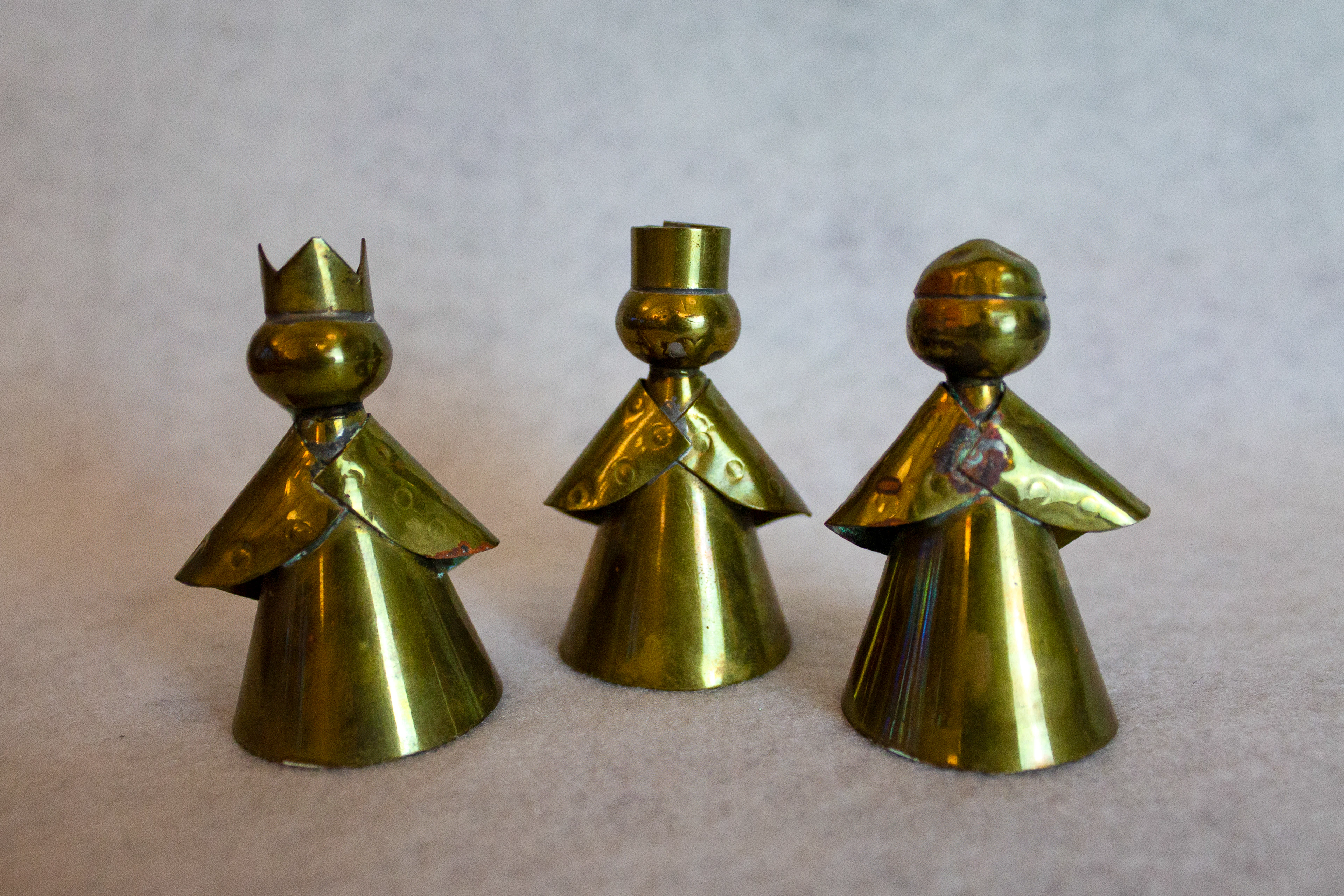 Reyes Magos de latón (3)