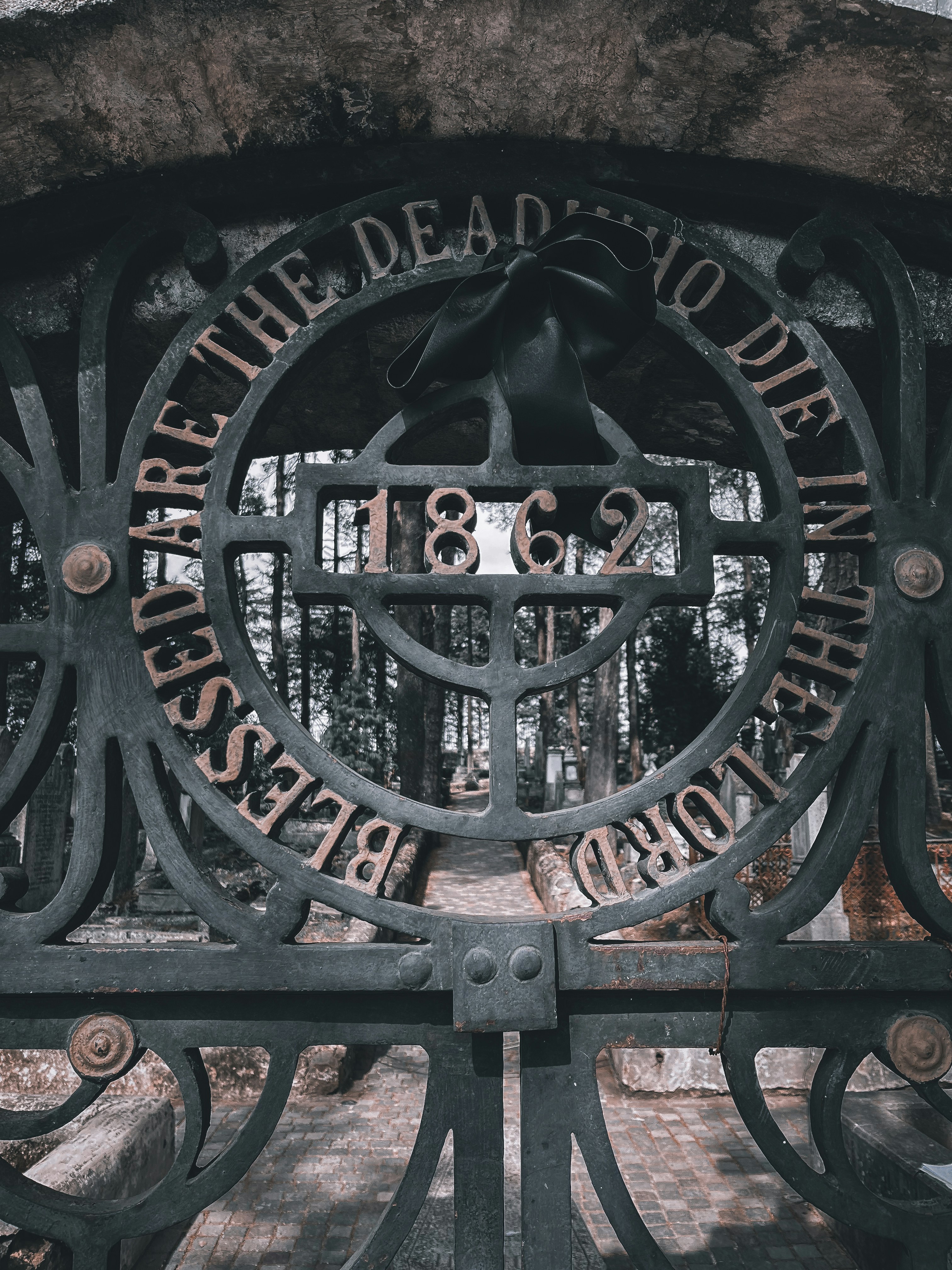 Read more about the article The State of the Dead: Understanding Death, Resurrection, and Afterlife Beliefs