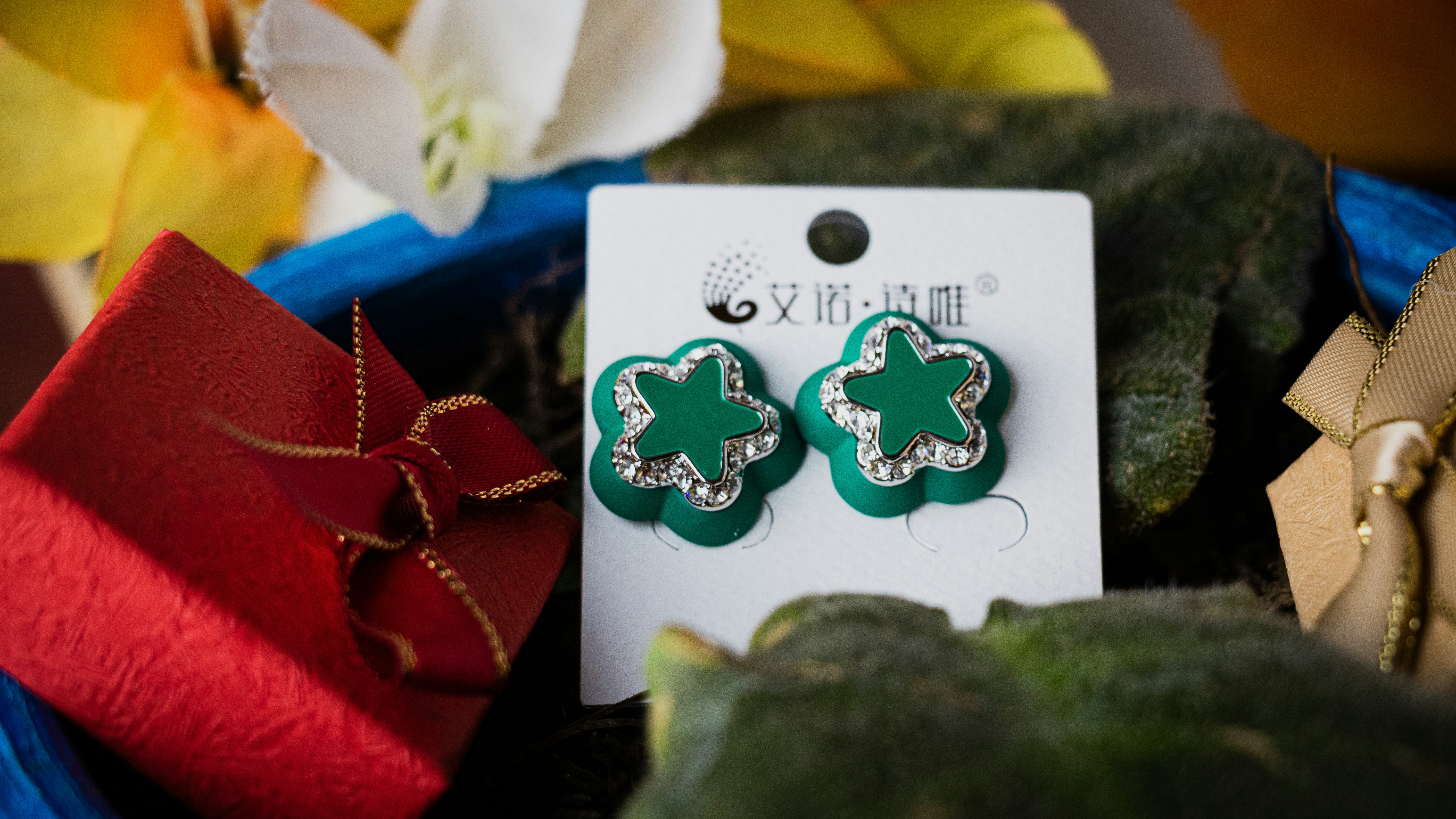 a close up of a pair of earrings