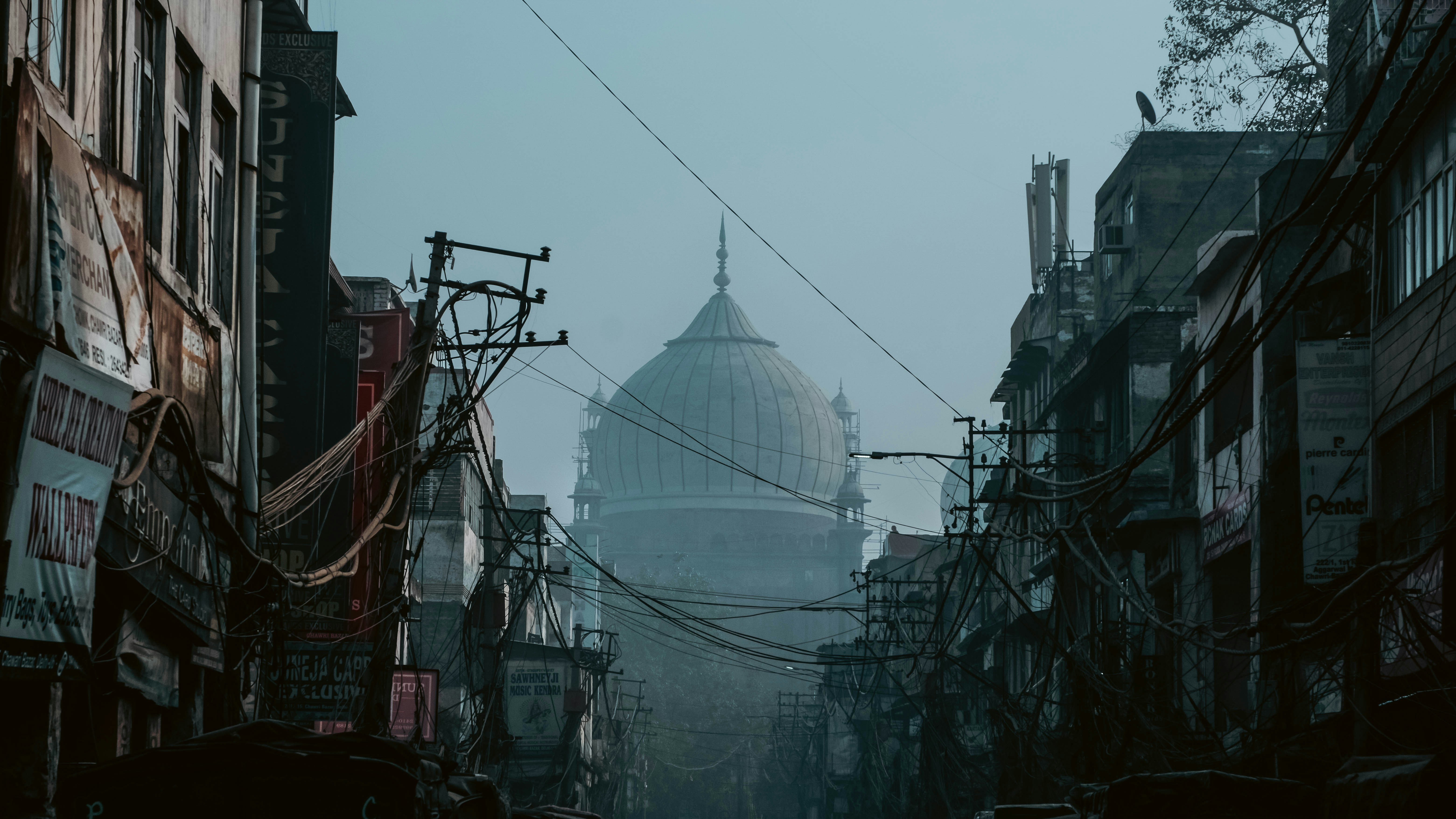 Photo by ayushk9