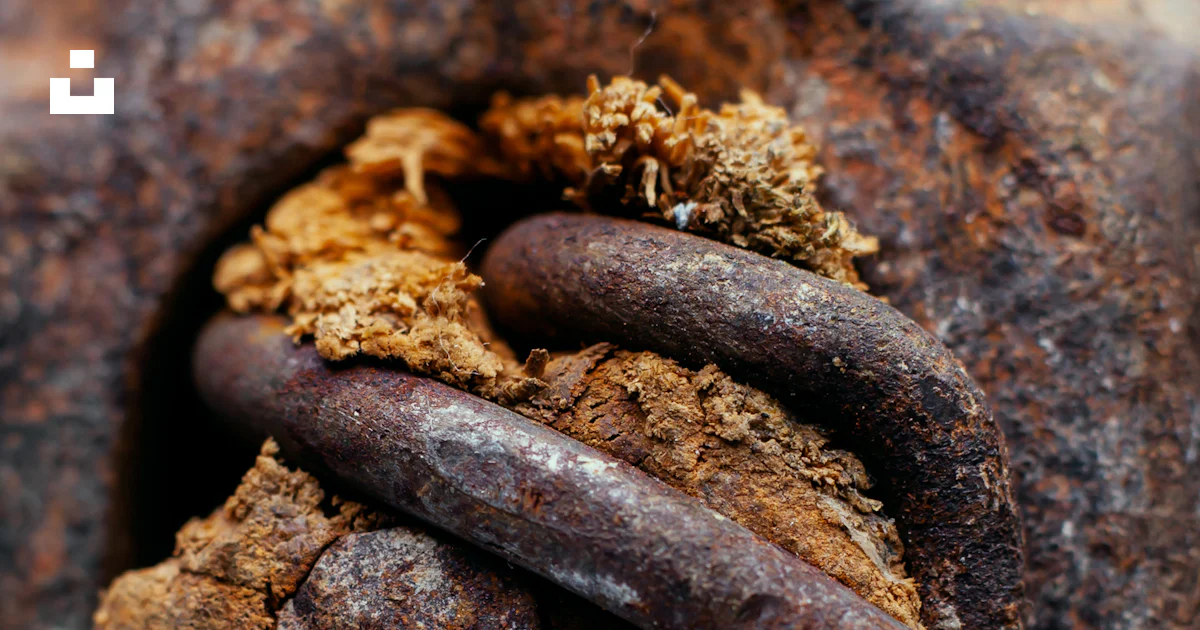 Rusty Metal Rud A rusted metal surface with a rusty screwdriver photo – Free Pattern ...