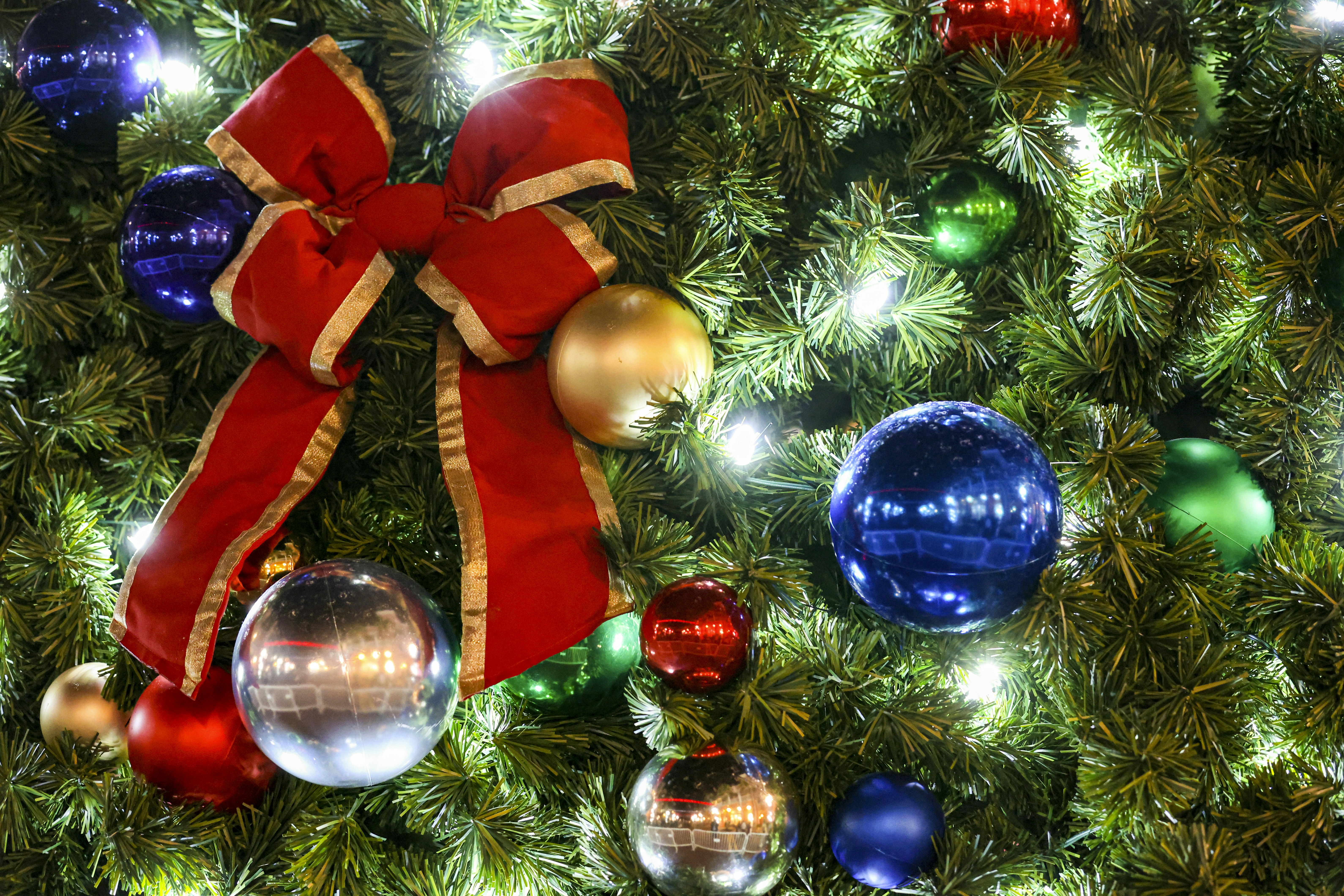 festive christmas wallpaper, wallpaper, Xmas Crafts Ideas for Adults: Festive Projects 5