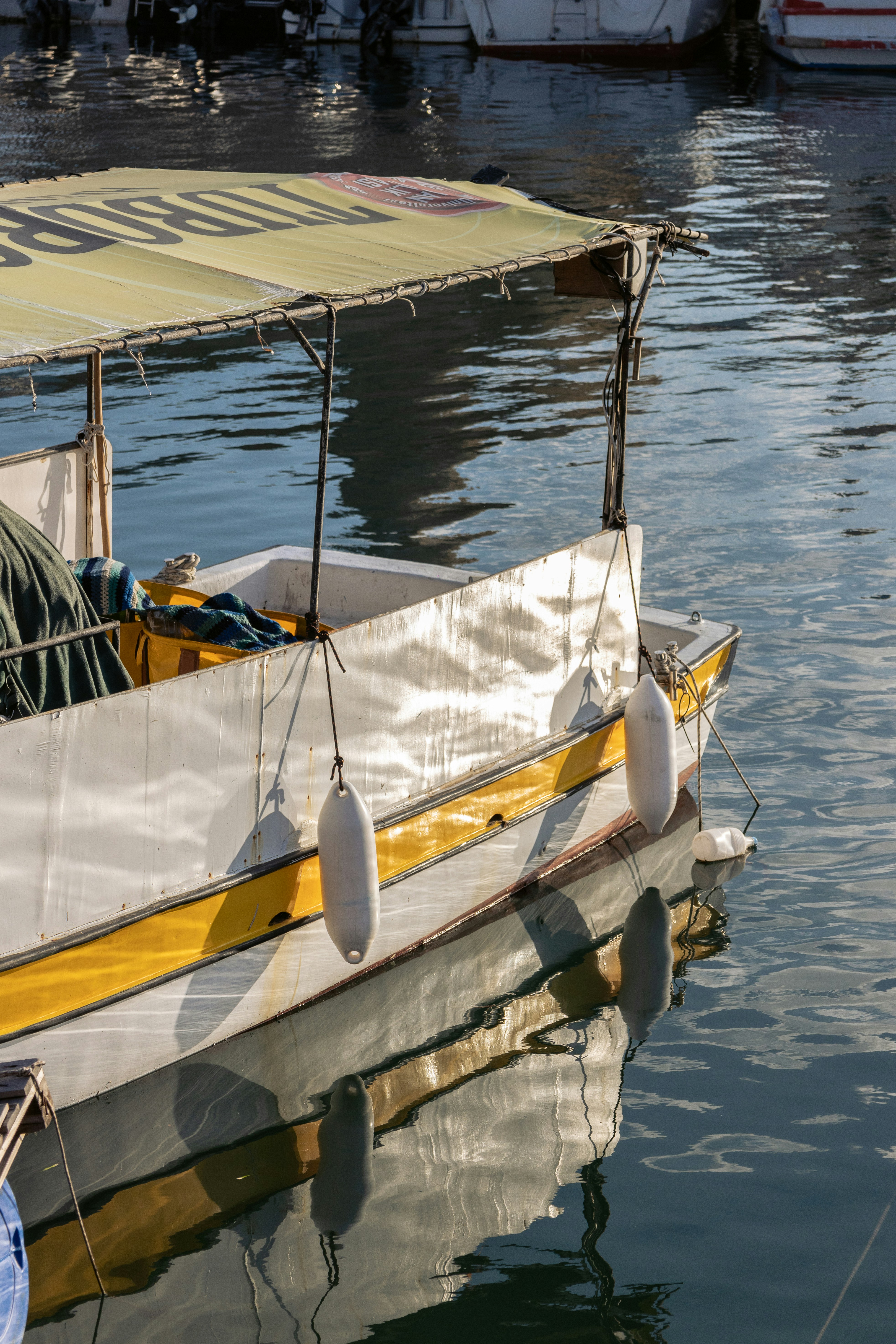 Photo by 1hundredimages