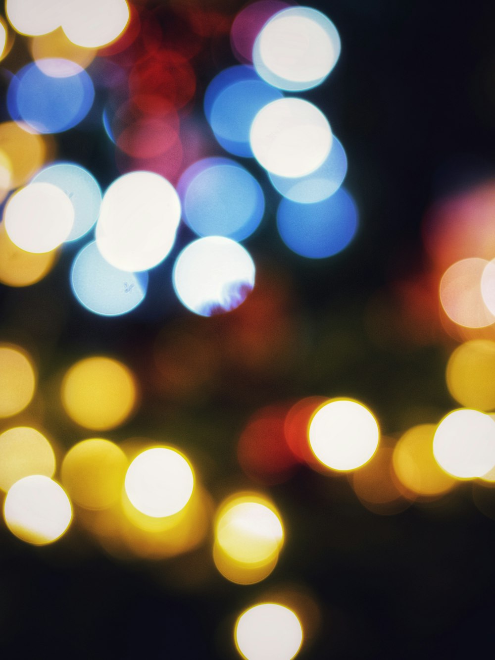 a blurry photo of a bunch of lights