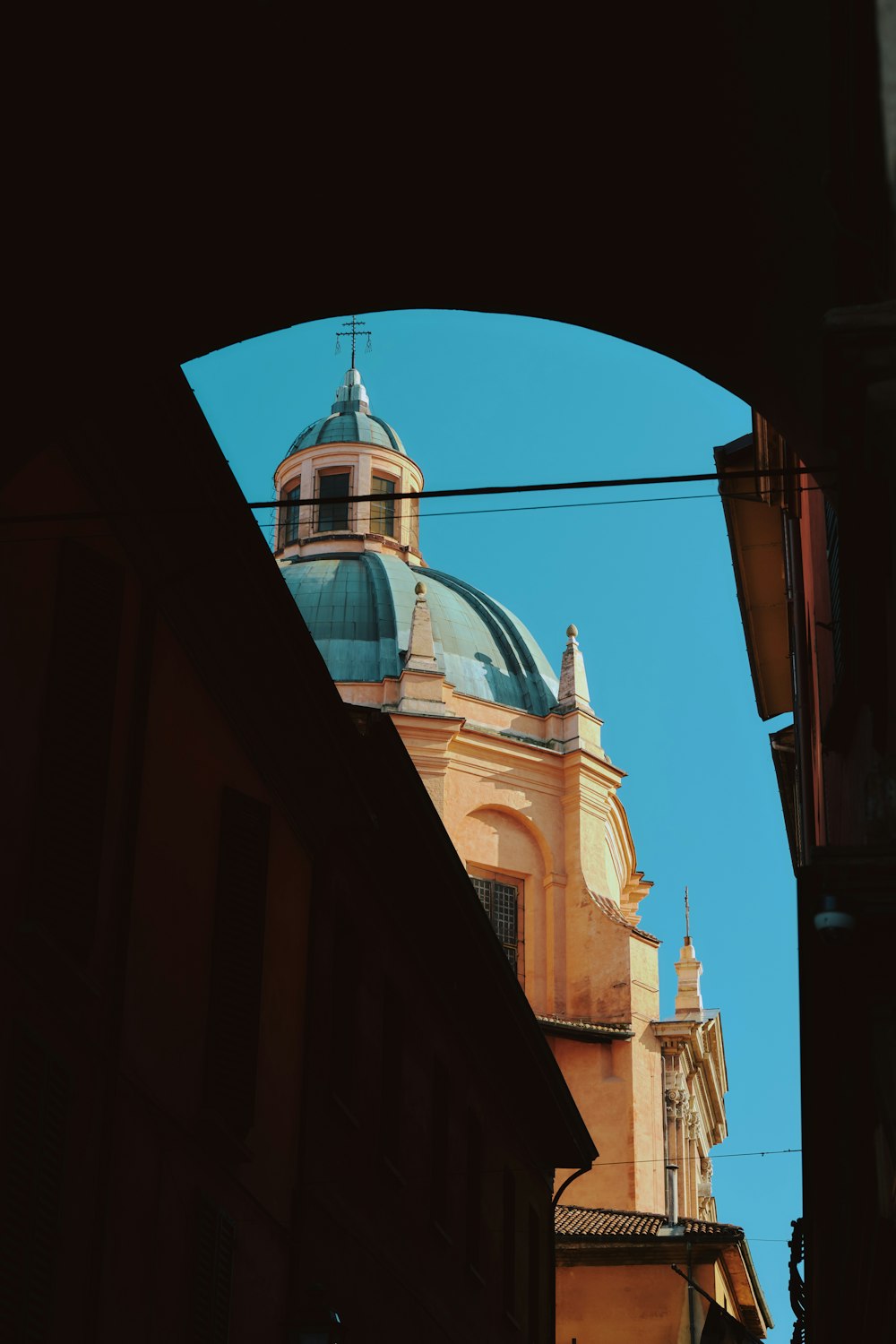 a building with a dome on top of it