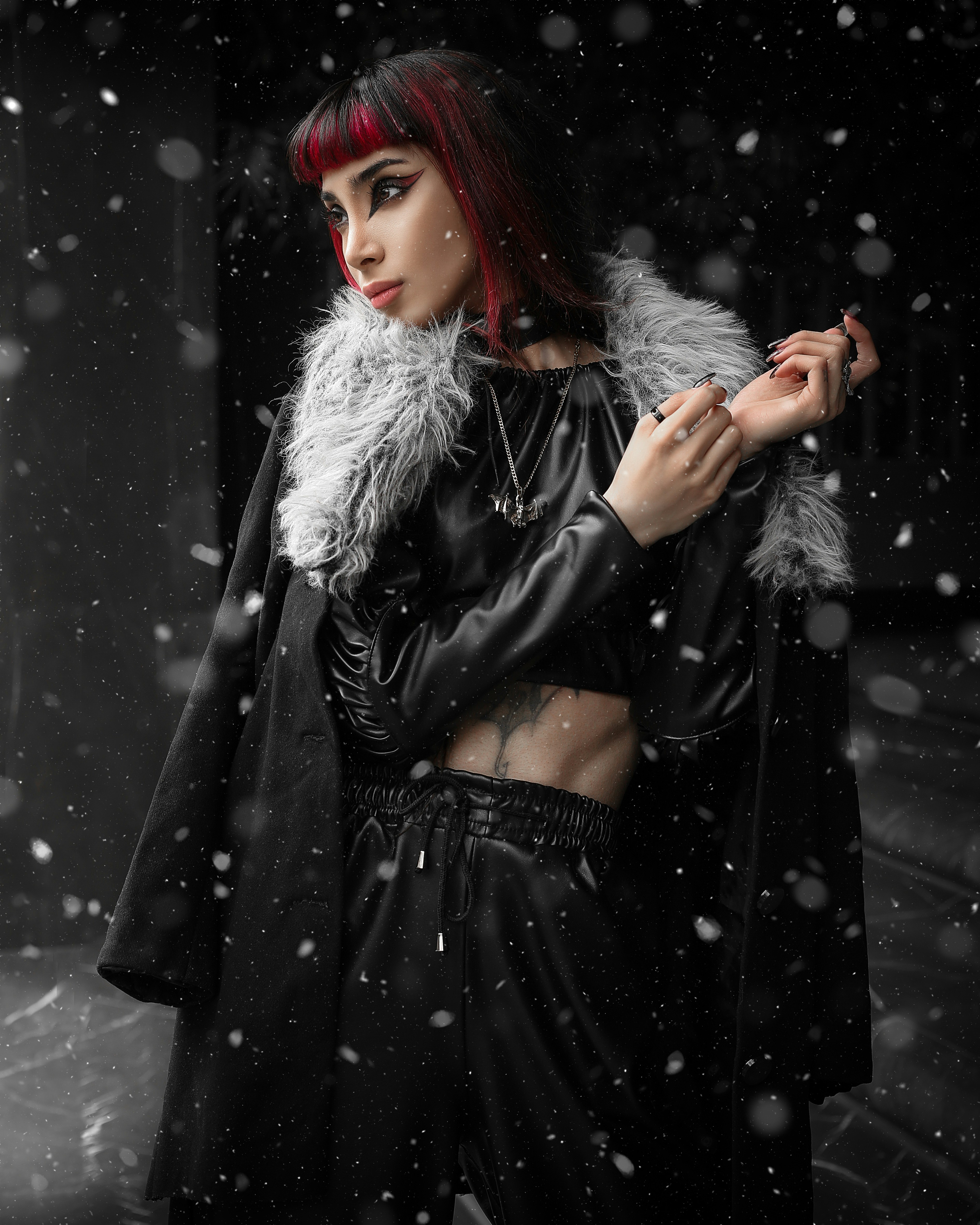 A woman with red hair wearing a black outfit photo – Free Face Image on ...