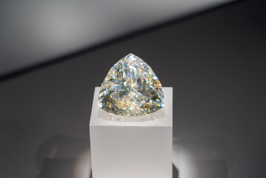 Oval Ceylon Blue Sapphire