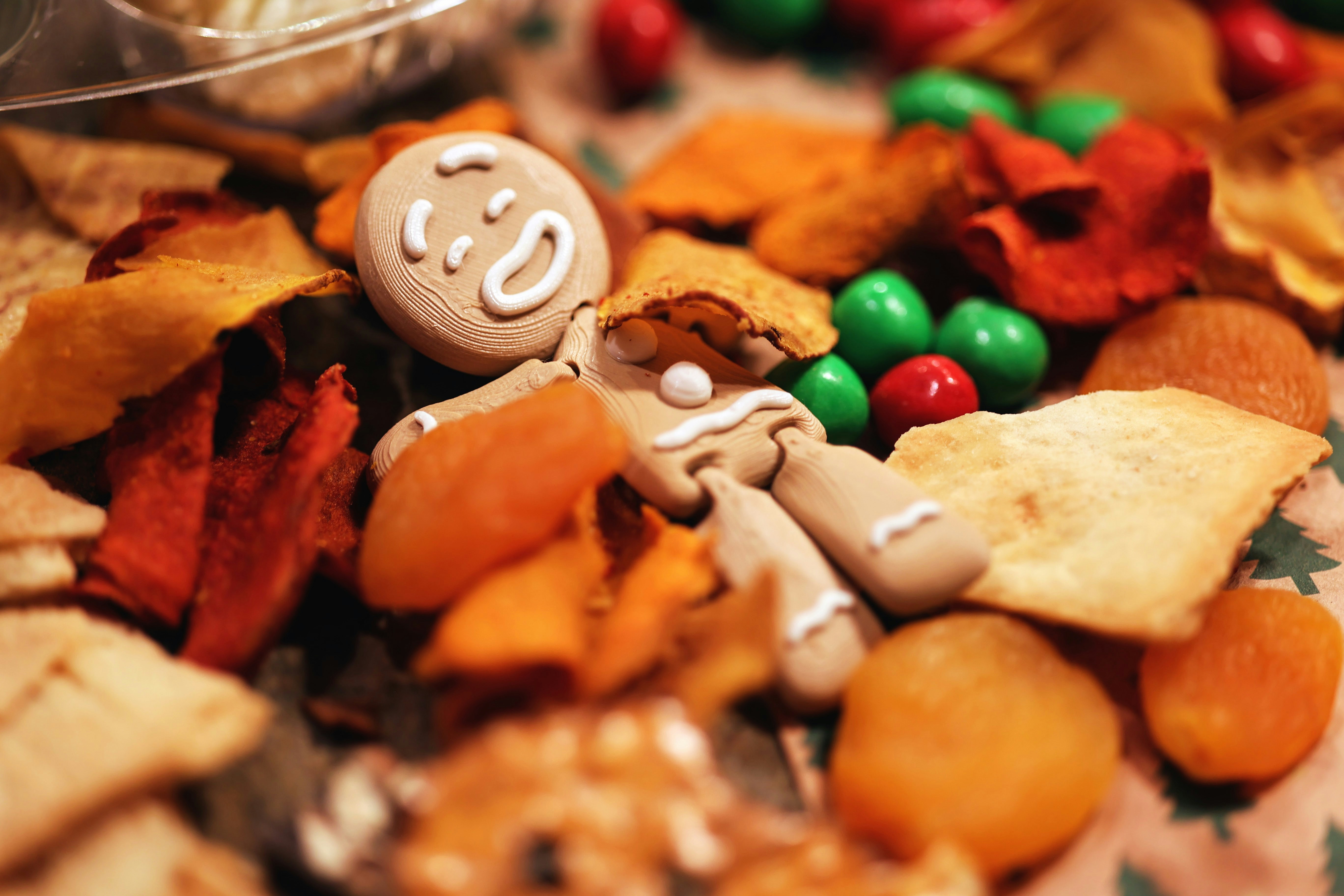 Should the UK introduce a sugar tax on unhealthy children's snacks sold in schools?