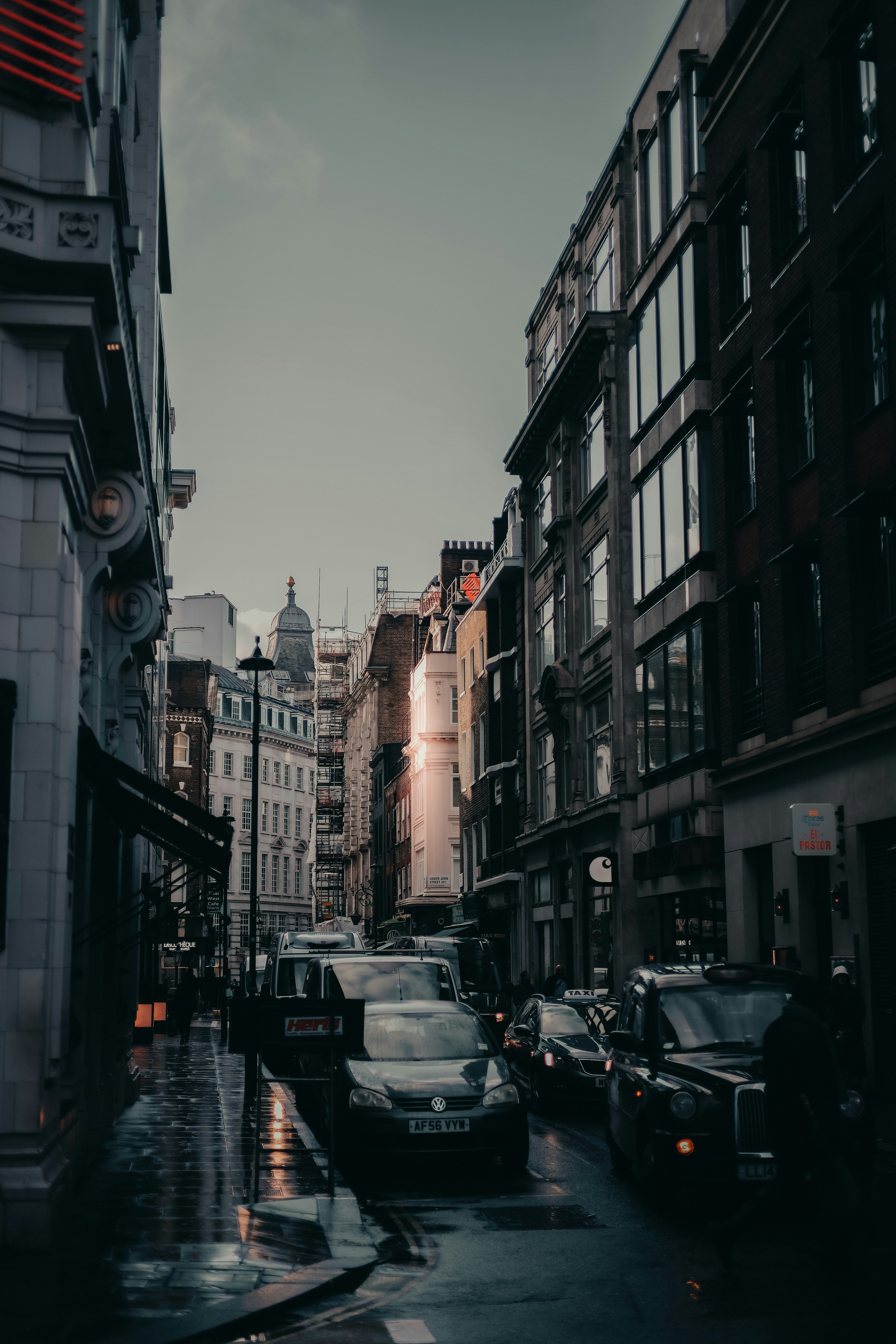 Photo by secondsight