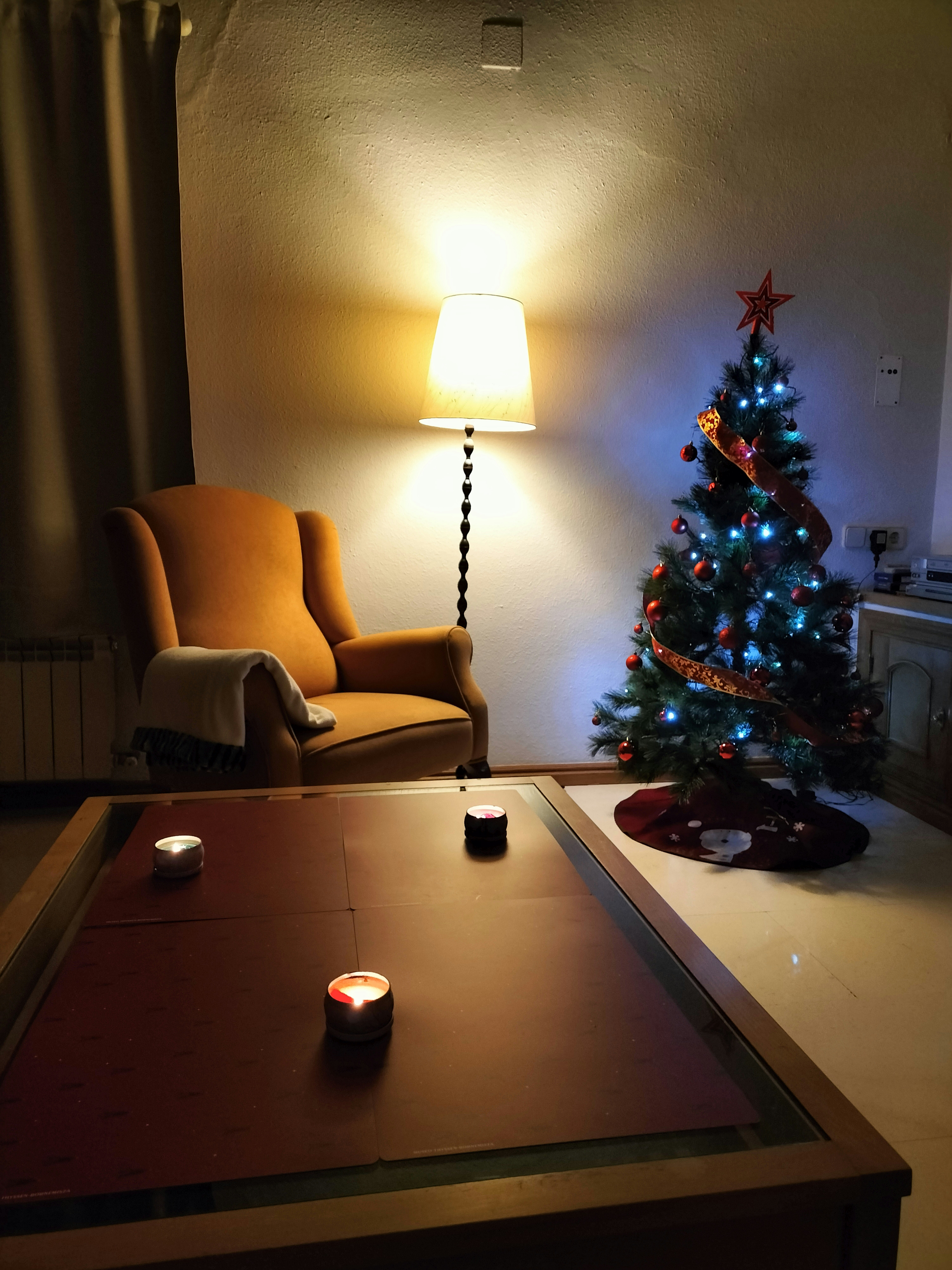 Twinkling String Lights