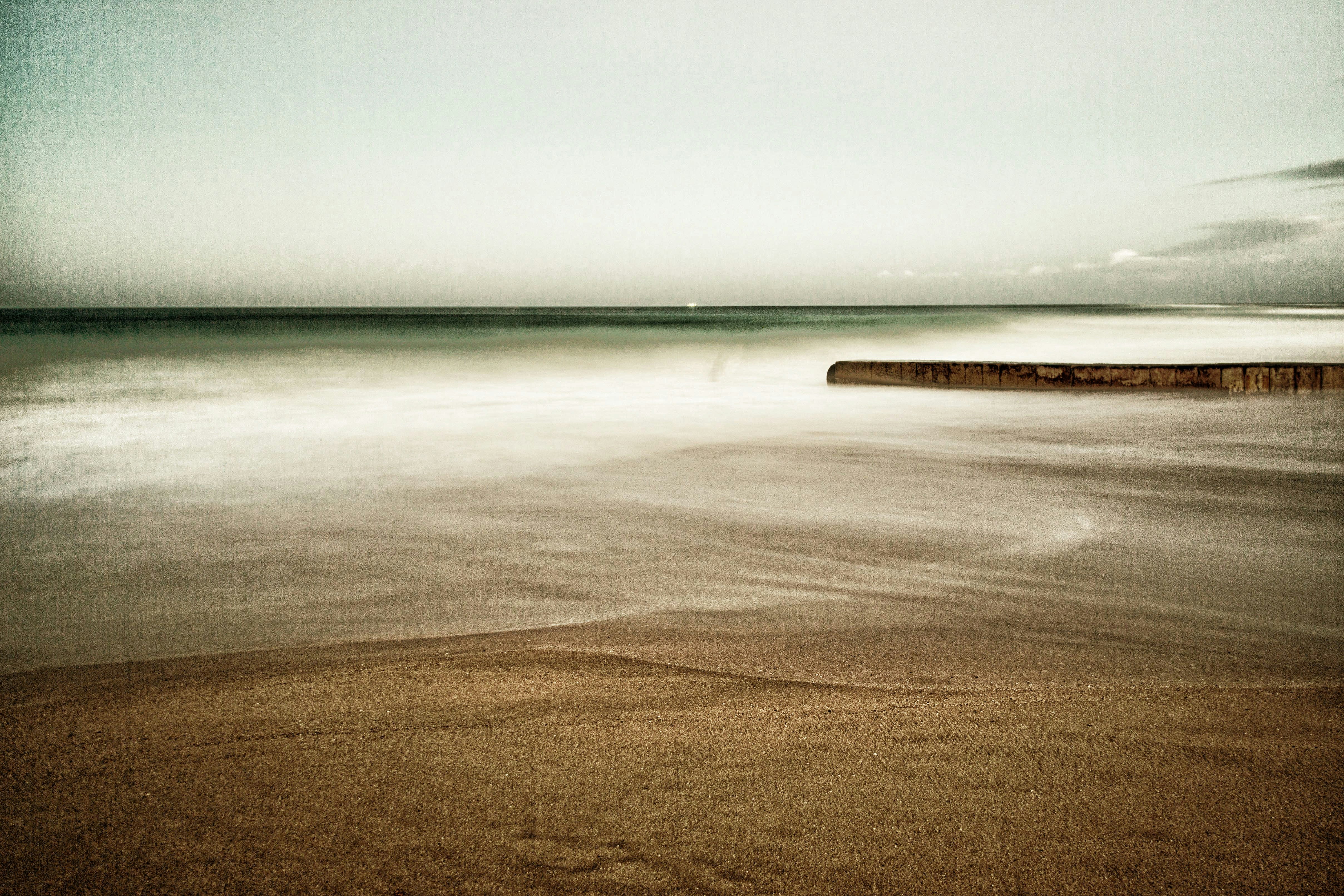 Photo by derasmus