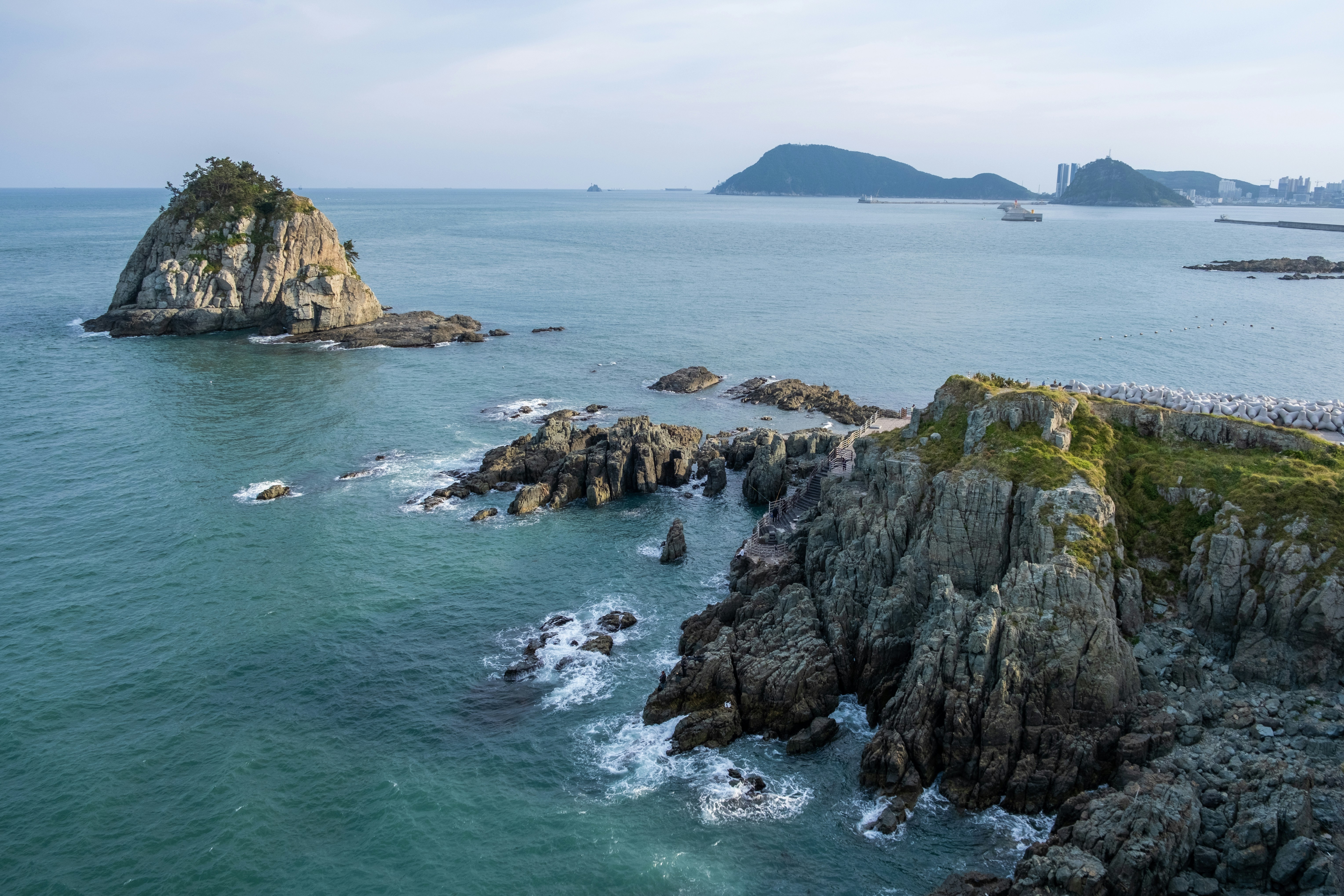 부산 힐링 여행, 카페와 숙소 중심 루트