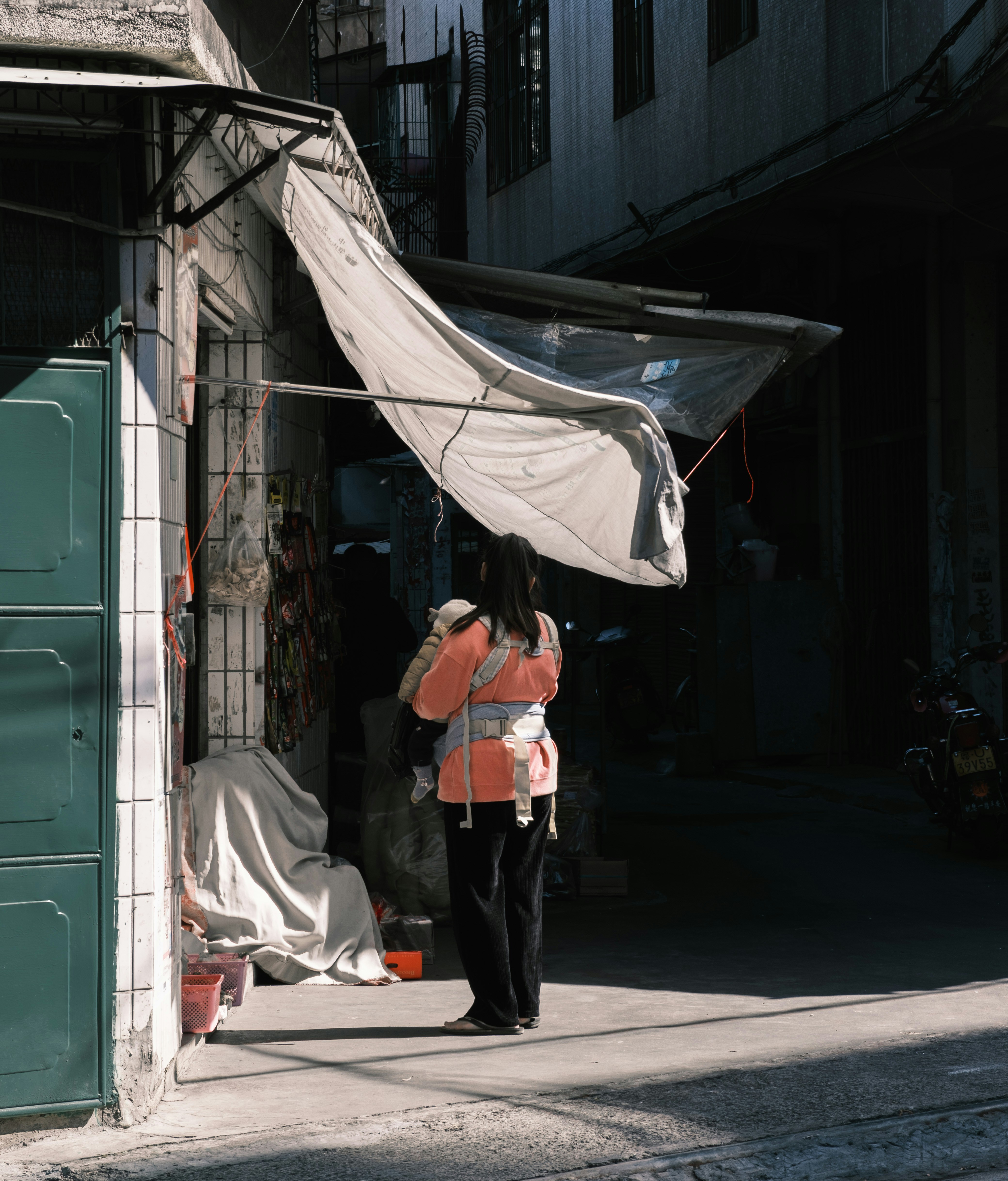 Photo by magabaka