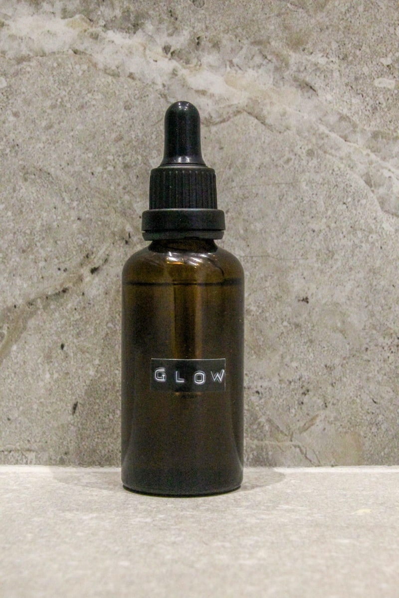 르라보 상탈 33 베이스 노트 &mdash; 따뜻한 우드 잔향