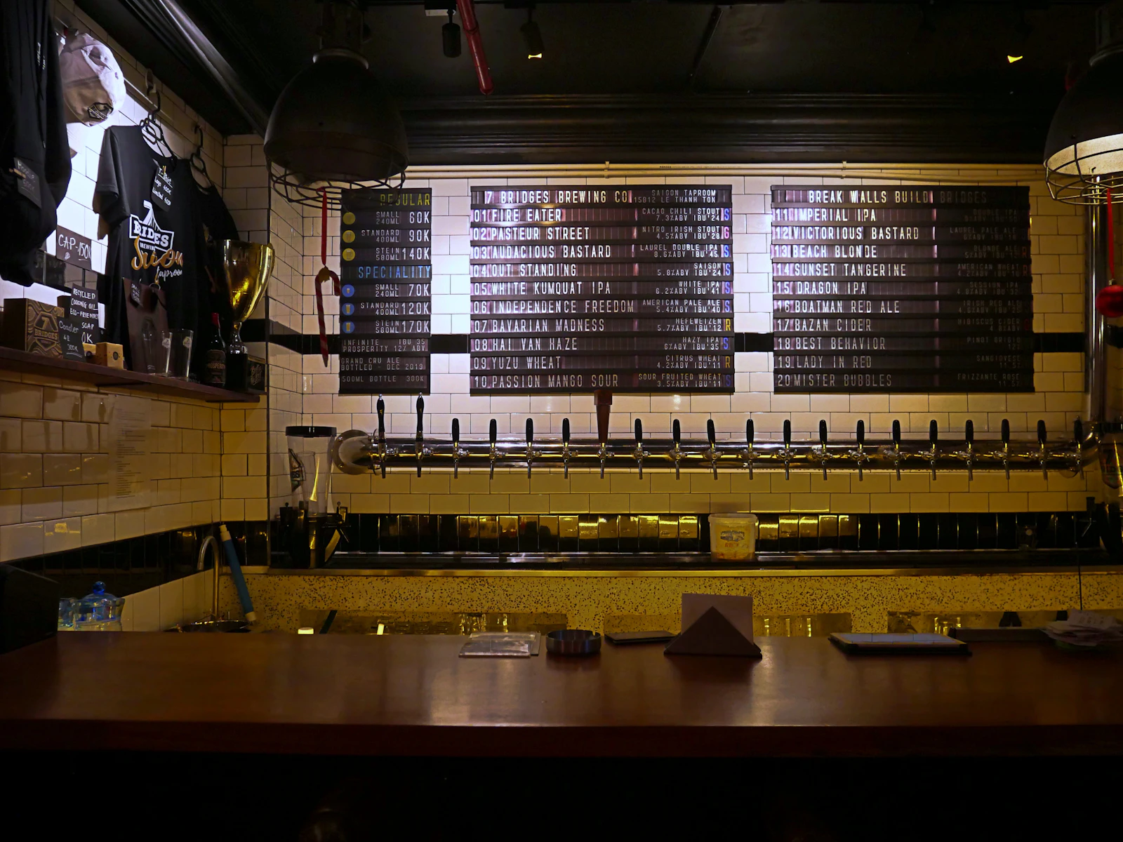 Hillcrest Brewing Company Bar & Pizzeria