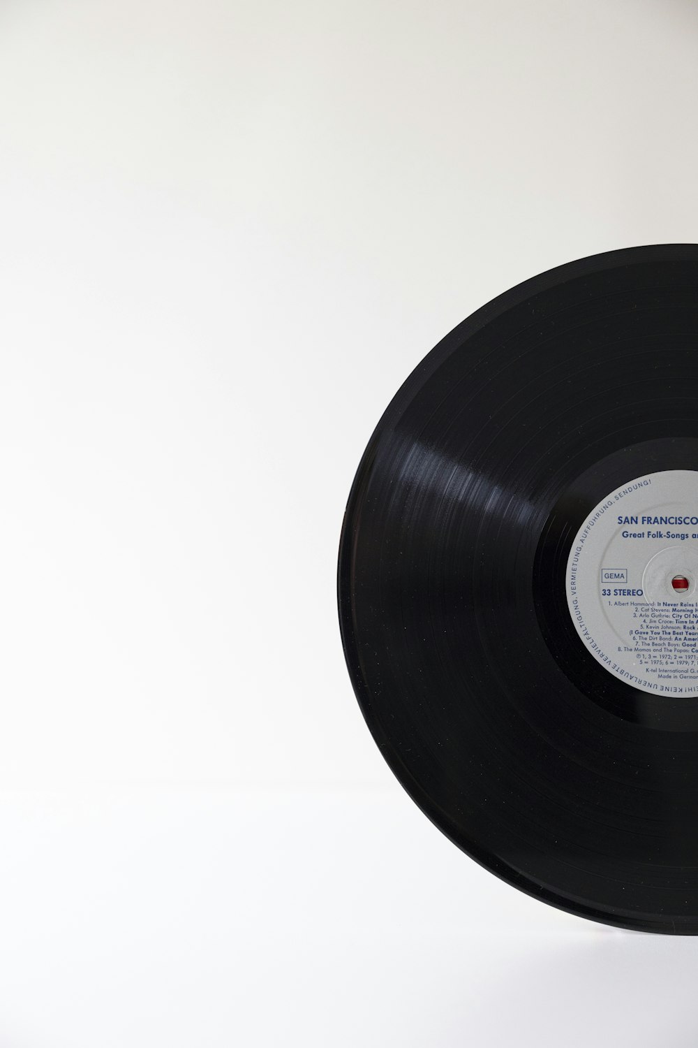 a black record on a white background