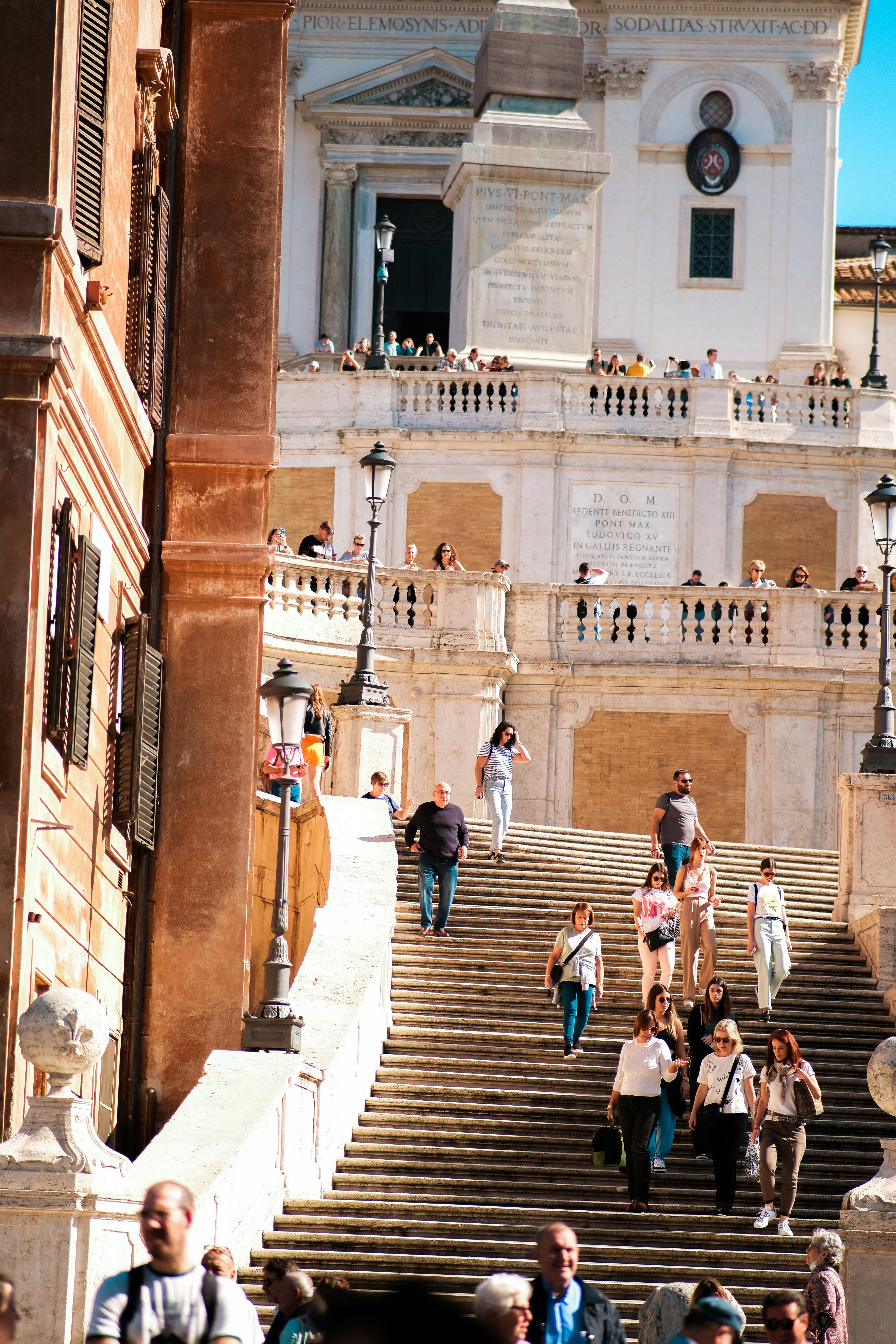 Explore Rome’s Iconic Sights in Style with a Golf Cart Tour
