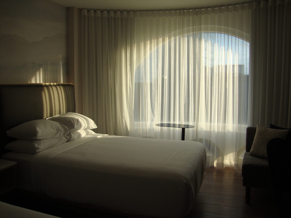 Ivory Gul Bedsheet Set