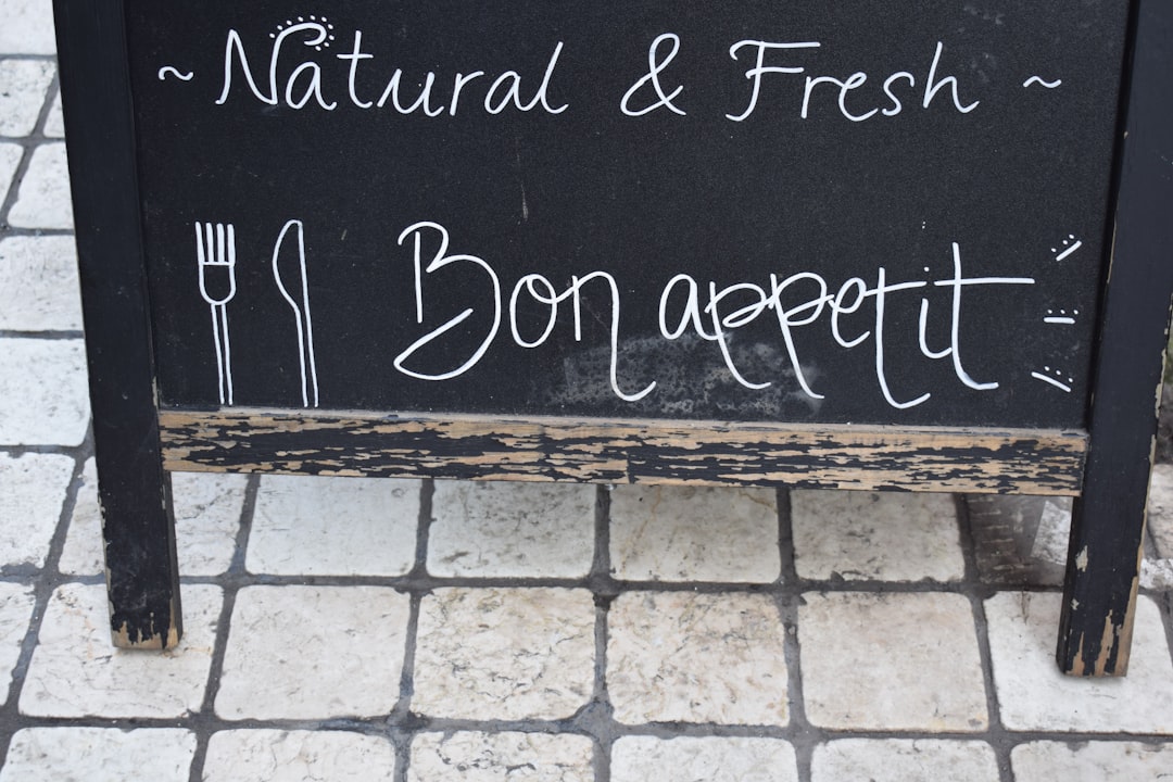 Fresh food sign