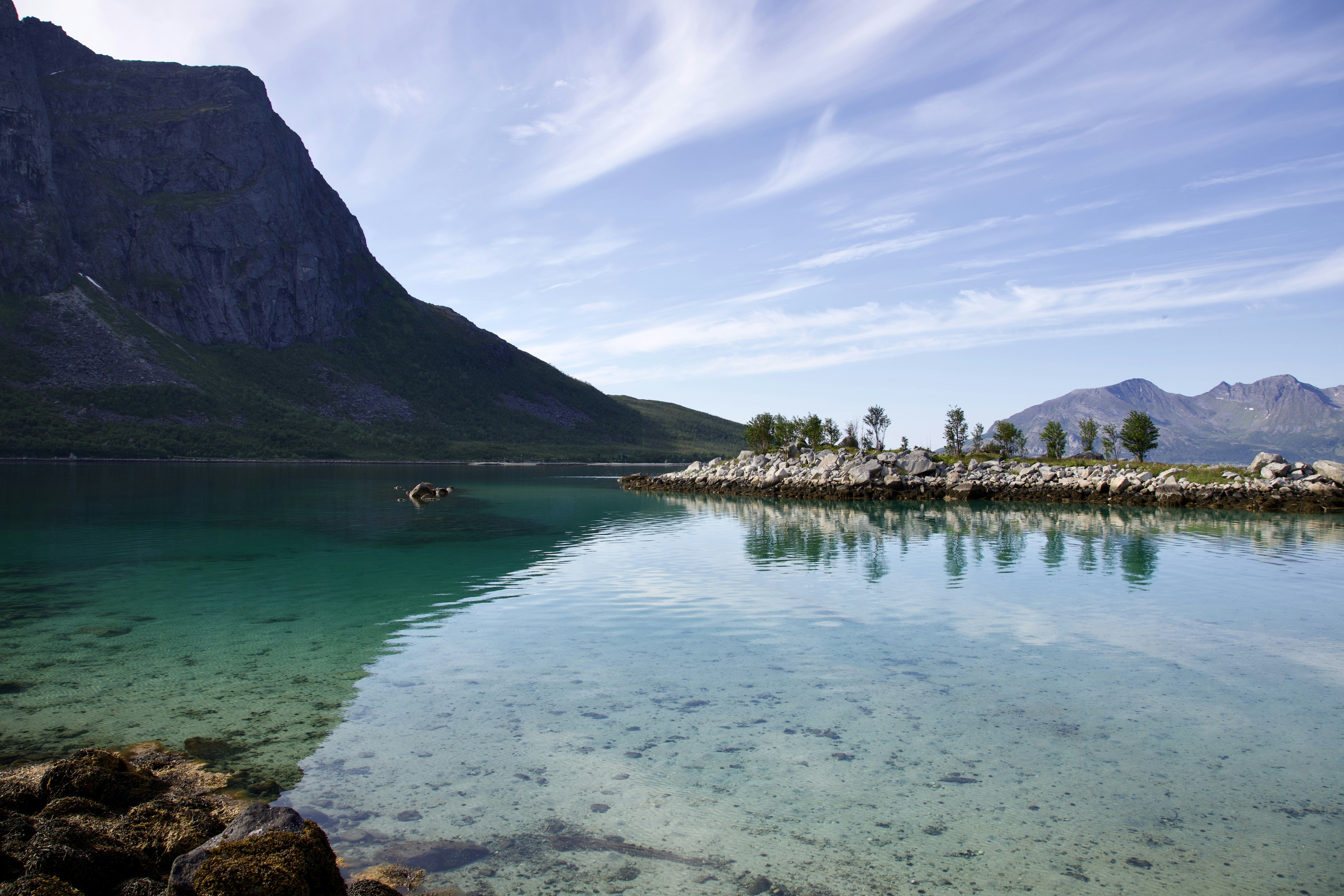 Photo by stockbirken