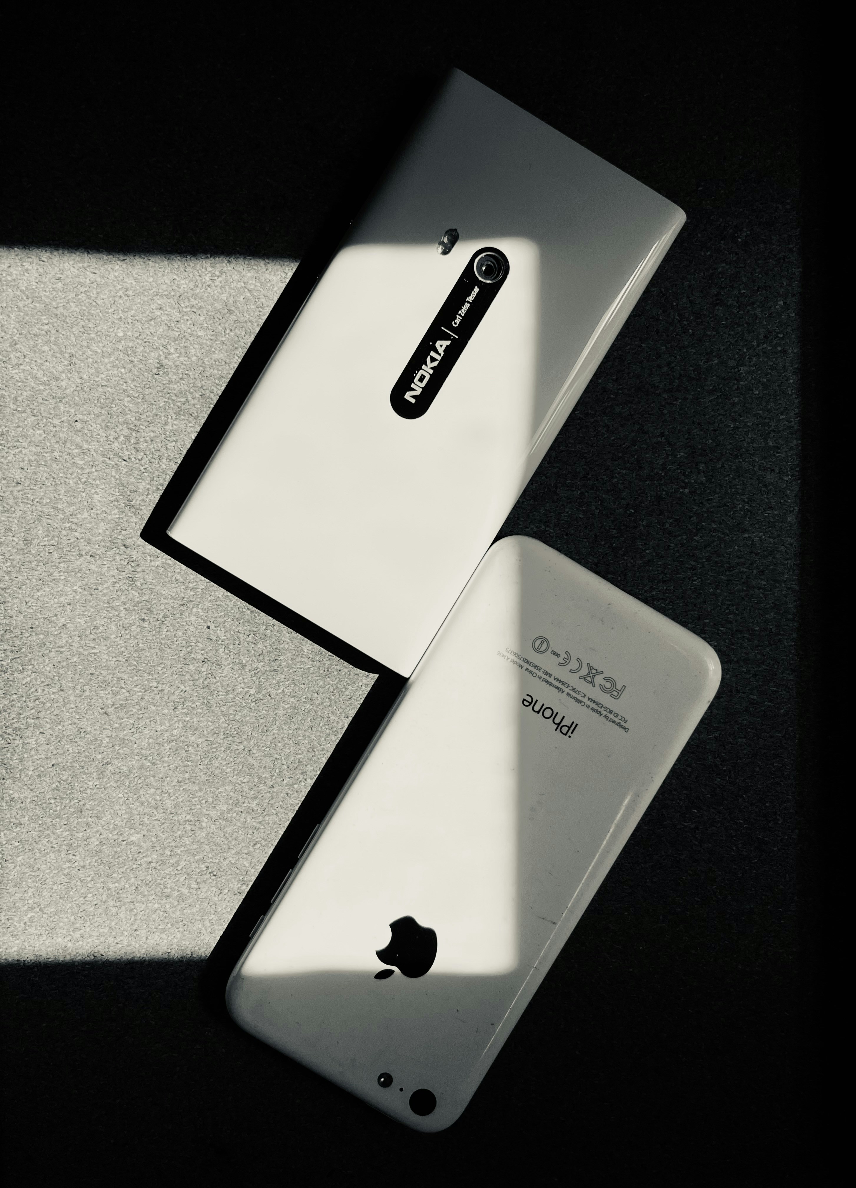 The Evolution of Smartphones: From Brick to Pocket Powerhouses