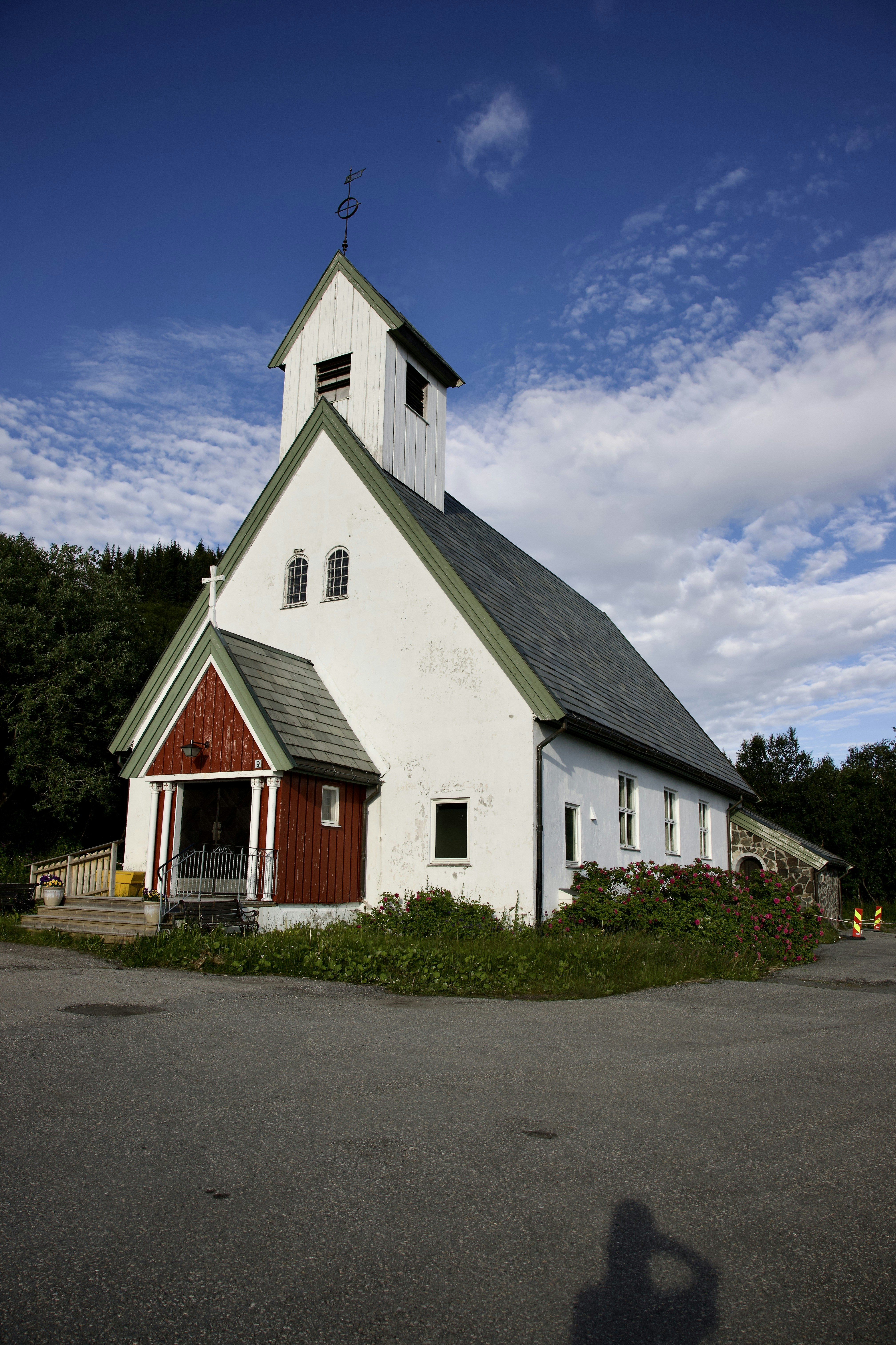 Photo by stockbirken