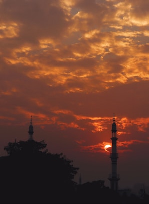 A beautiful sunset over the holy city of Mecca.